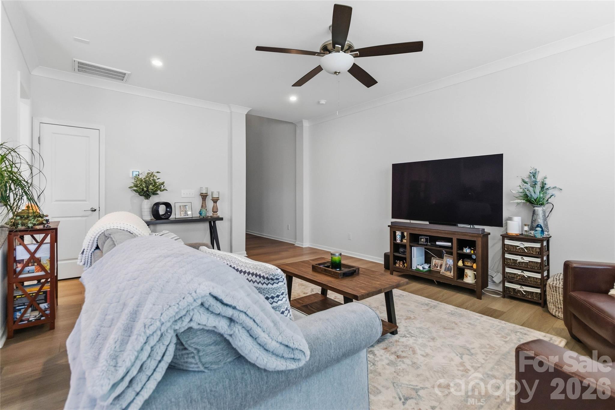 1813 Teachers House Road Property Photo 7