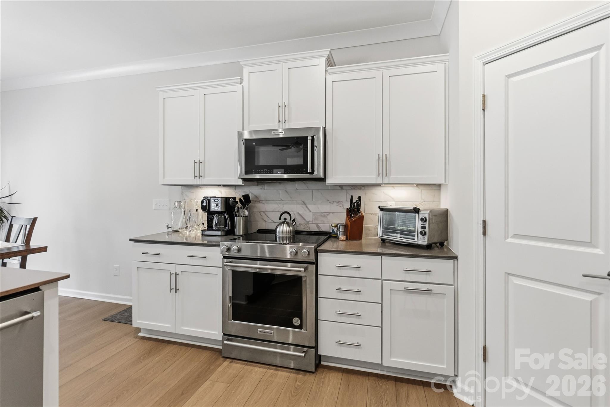 1813 Teachers House Road Property Photo 12
