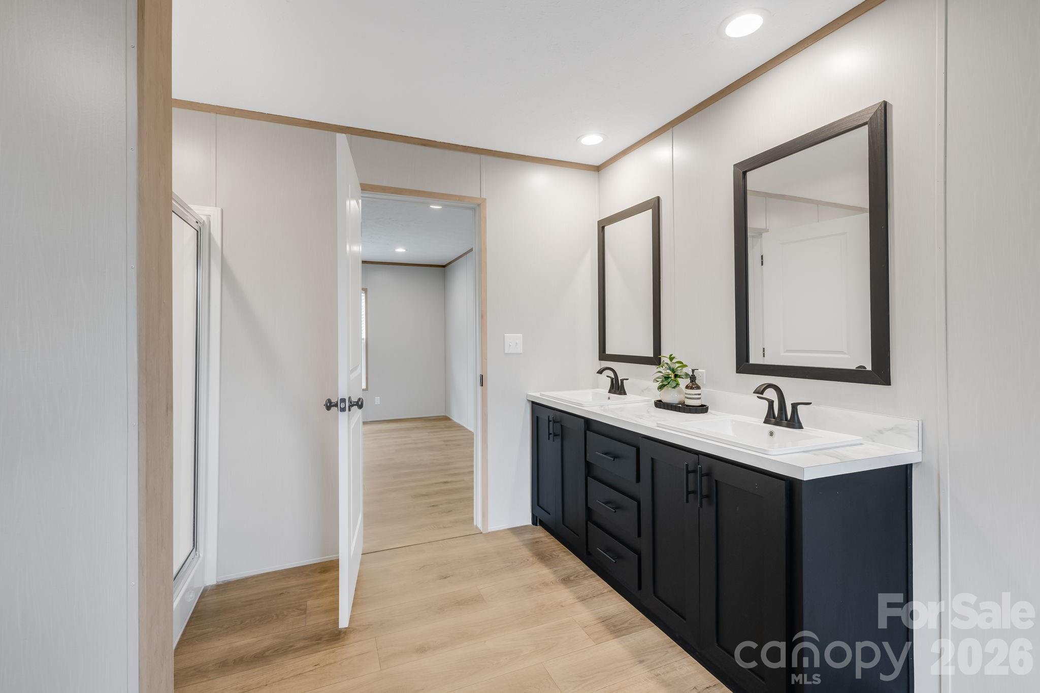 817 Jupiter Road Property Photo 13
