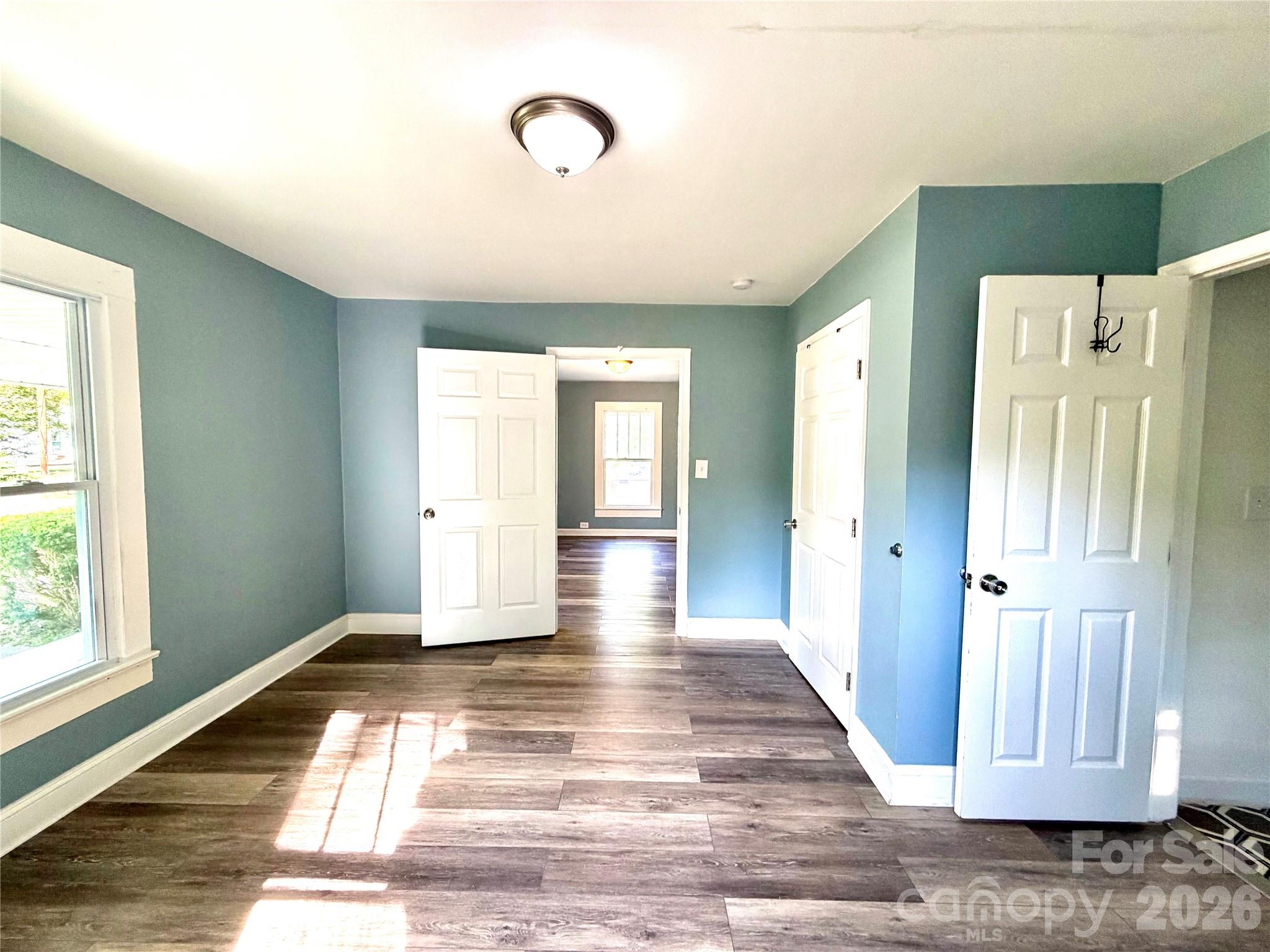 519 Locust Street Property Photo 15