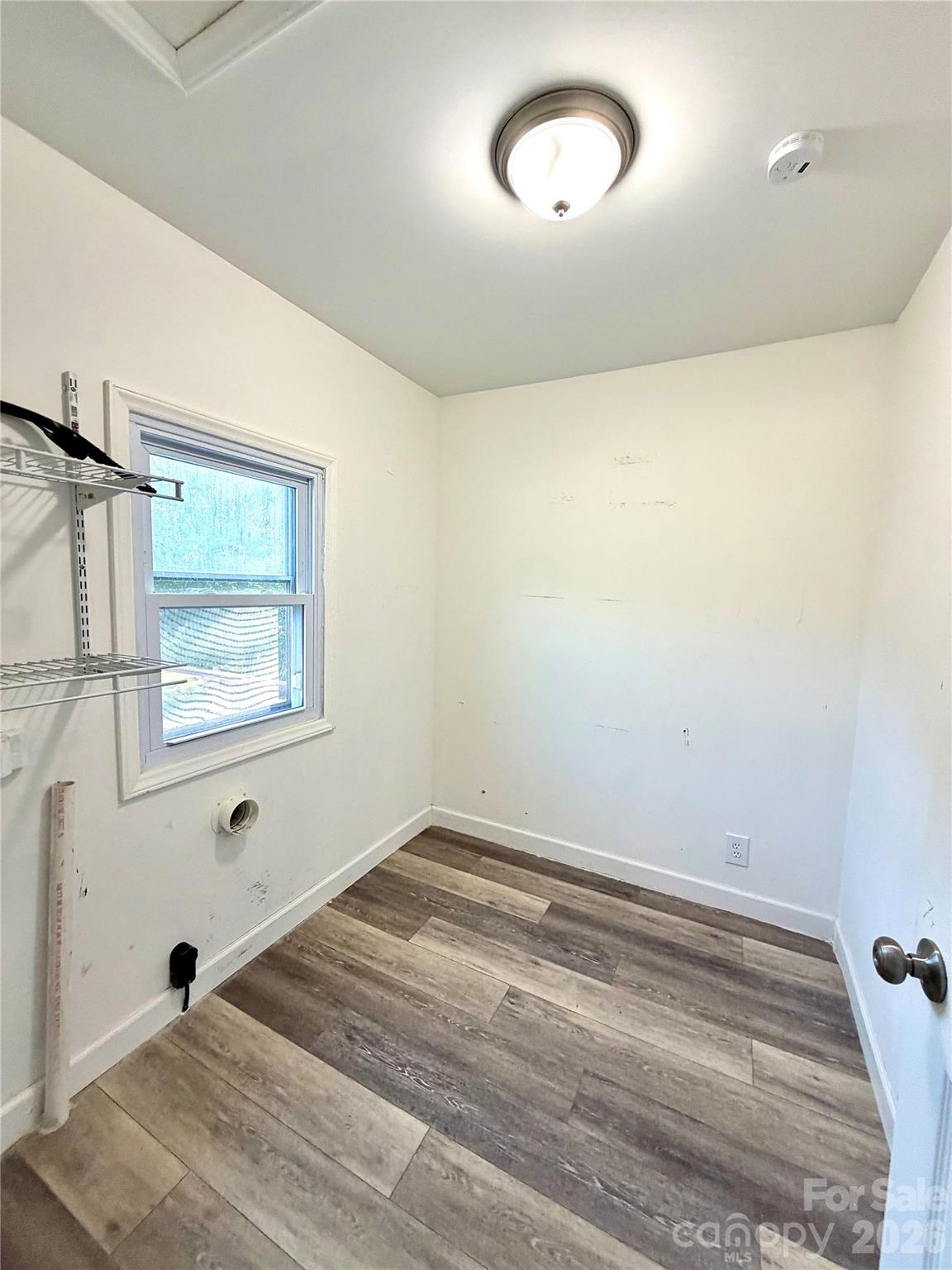 519 Locust Street Property Photo 23