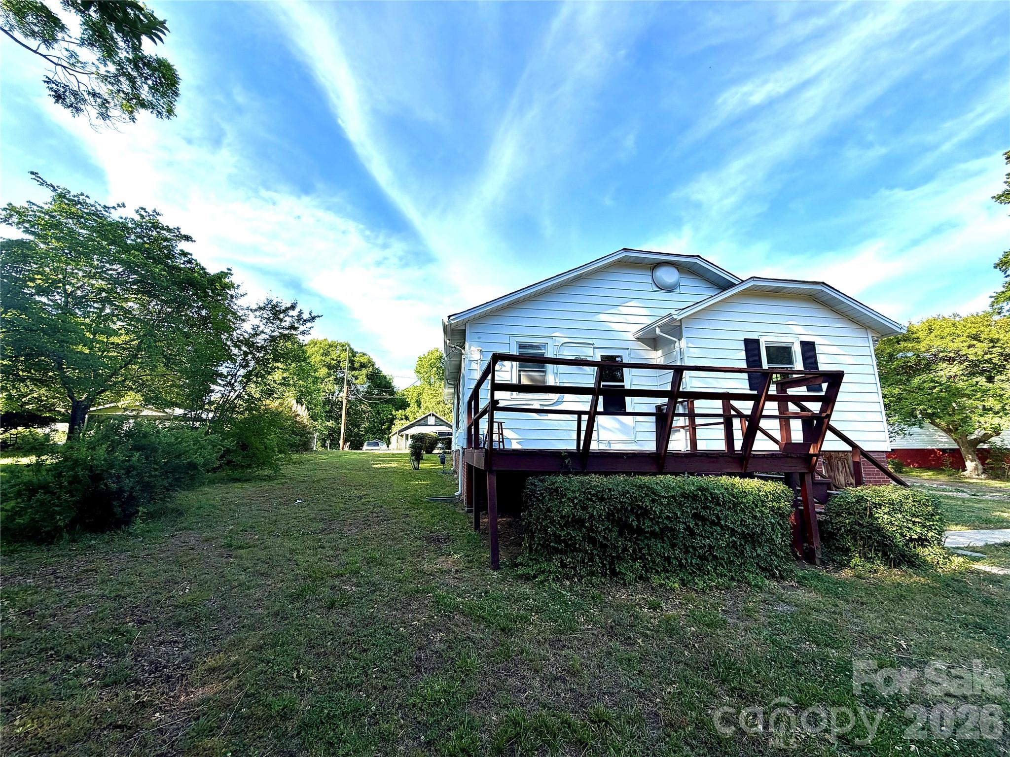 519 Locust Street Property Photo 31