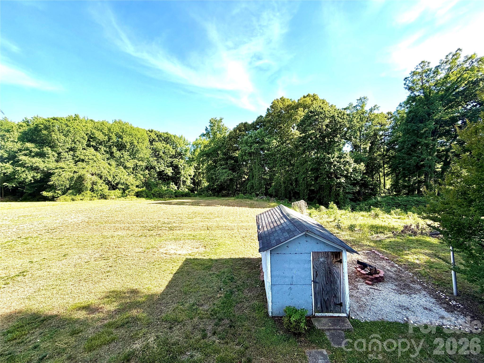 519 Locust Street Property Photo 34