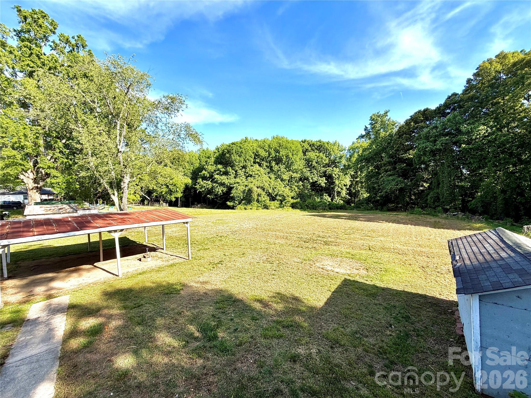 519 Locust Street Property Photo 37