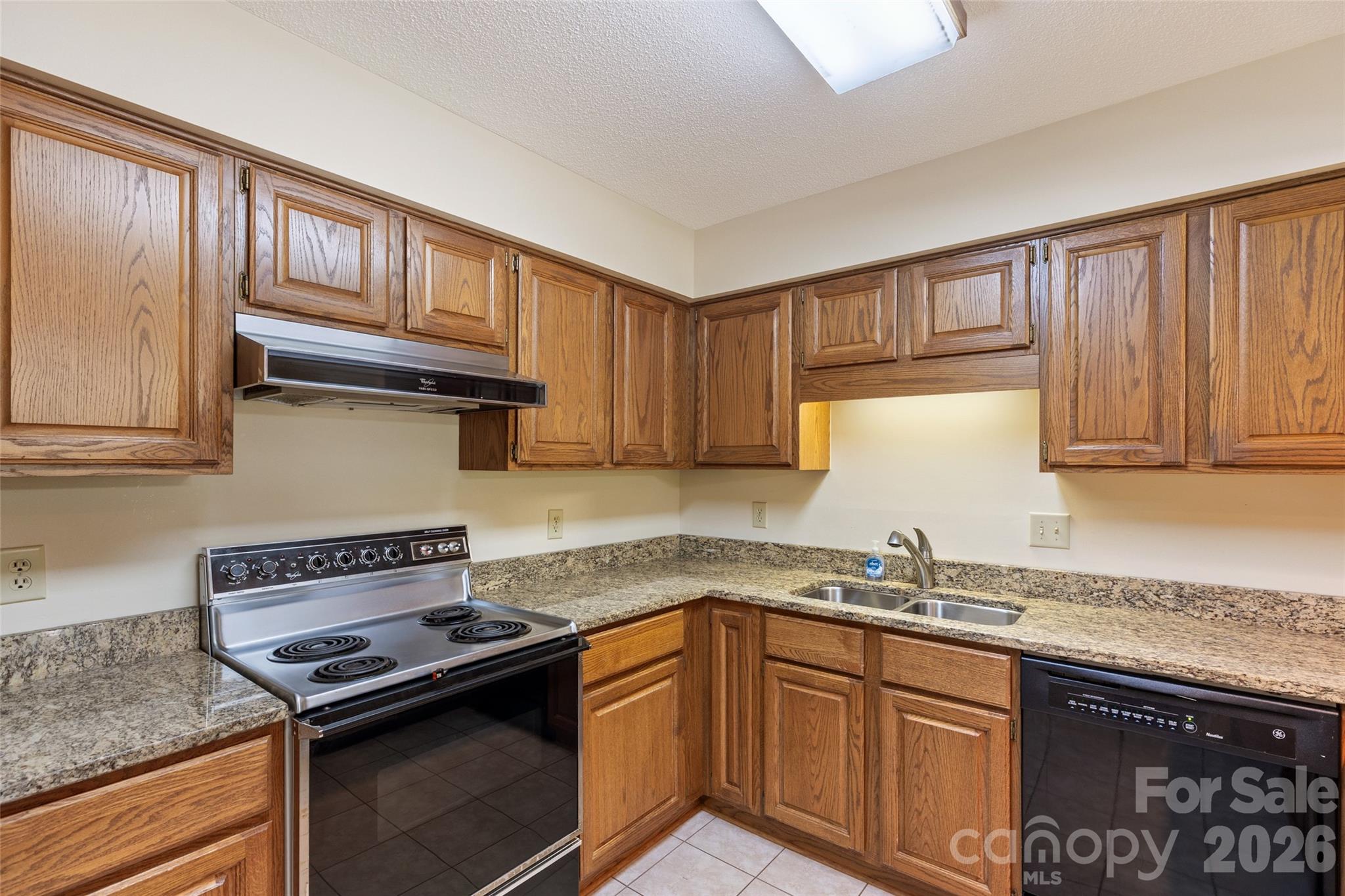 84 Fairway Villas Drive Property Photo 5