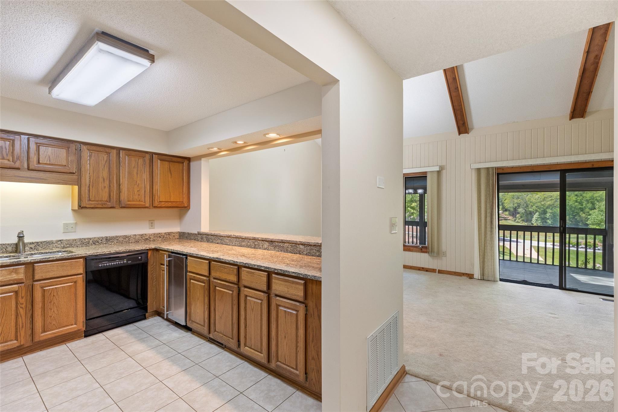 84 Fairway Villas Drive Property Photo 6