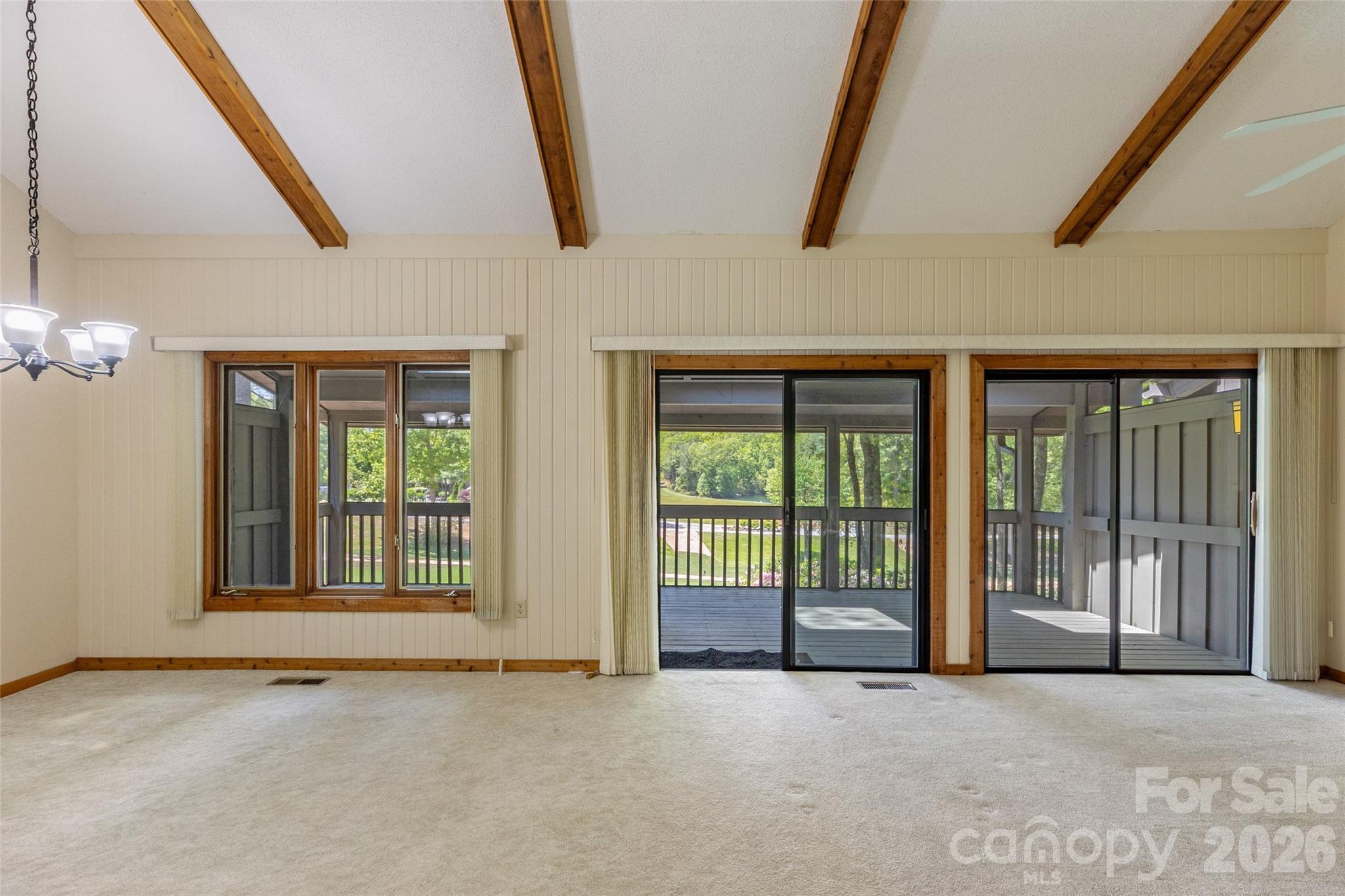 84 Fairway Villas Drive Property Photo 11