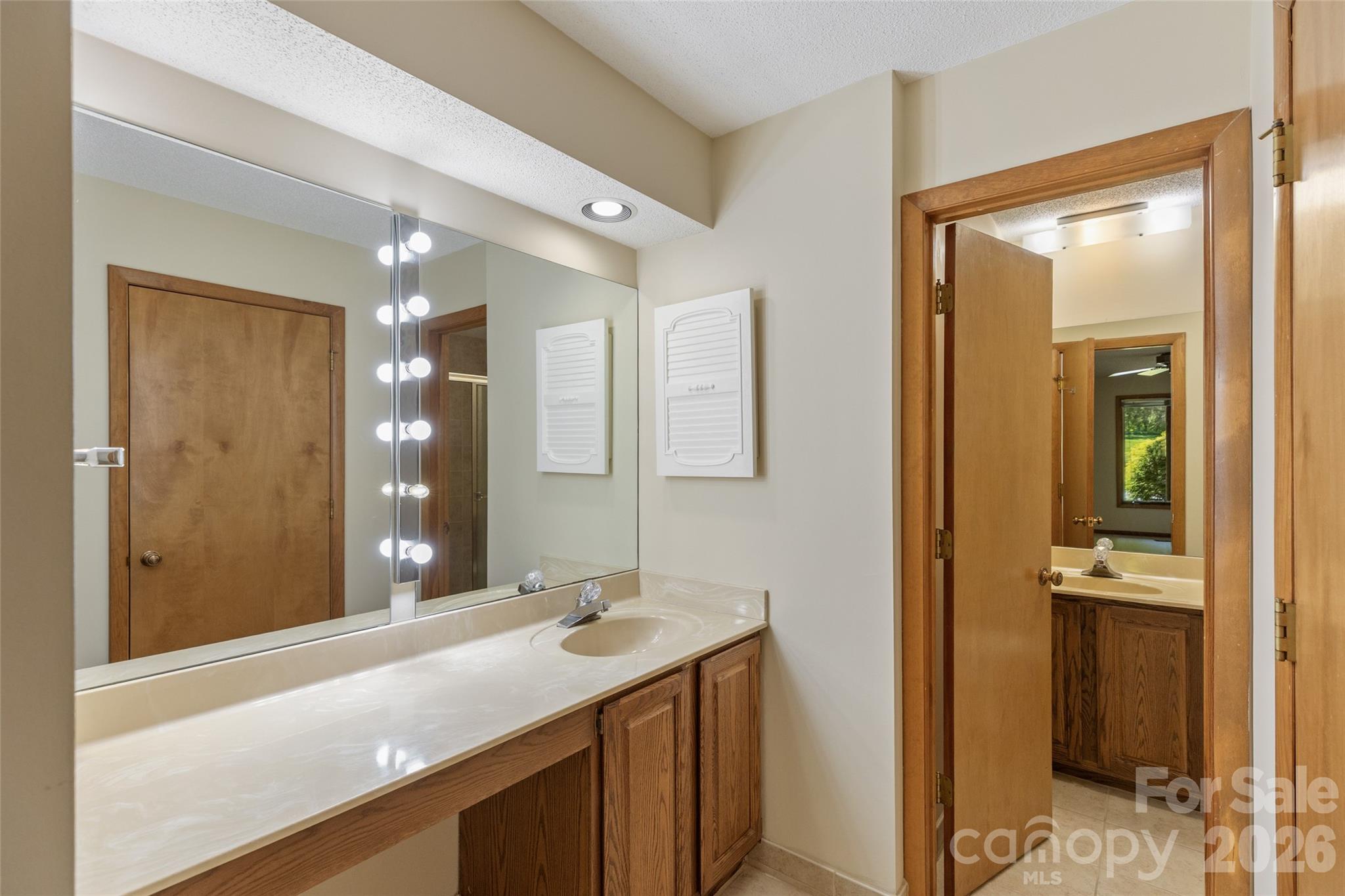 84 Fairway Villas Drive Property Photo 17