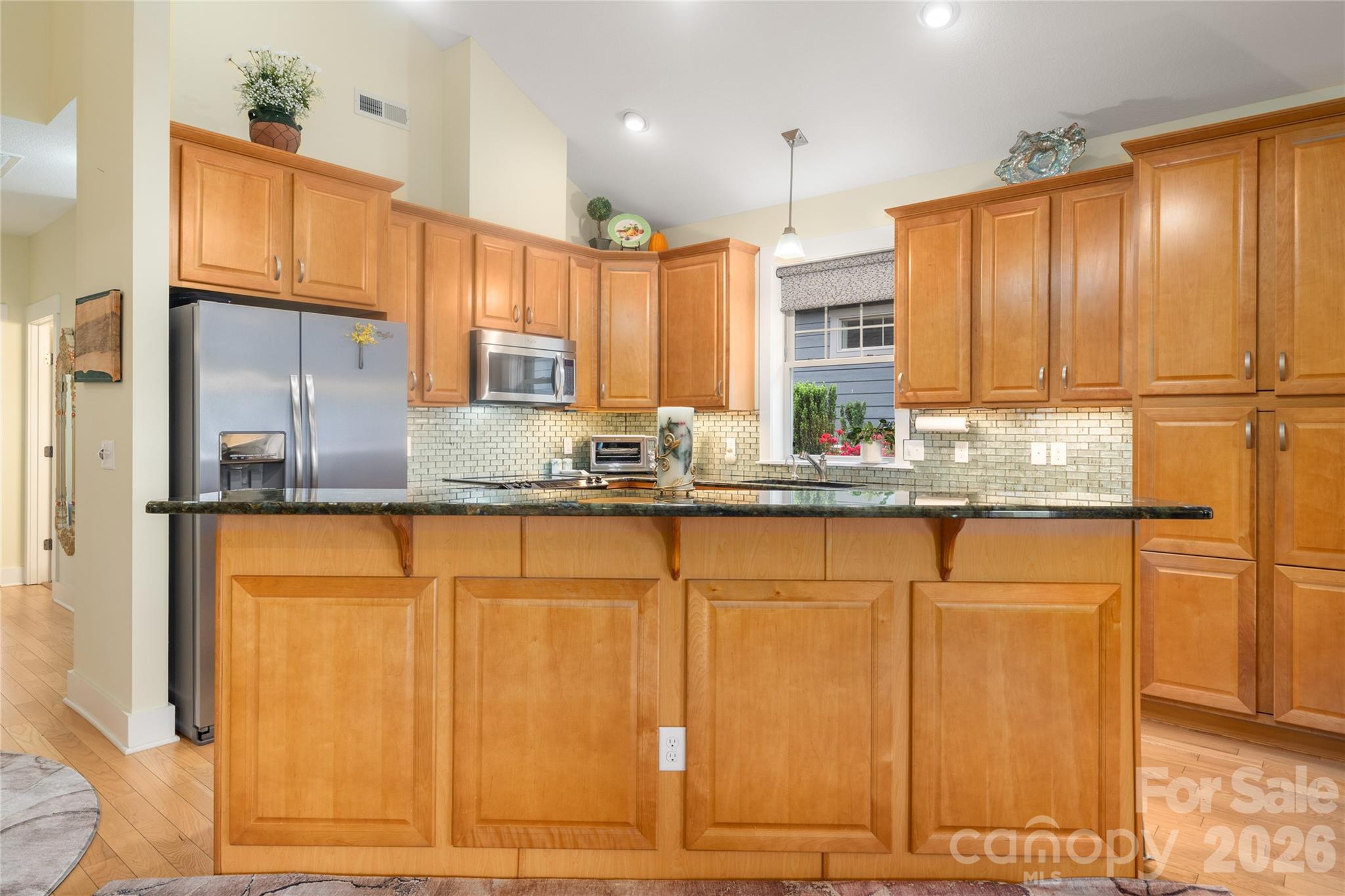 3 Holland Mountain View Property Photo 5