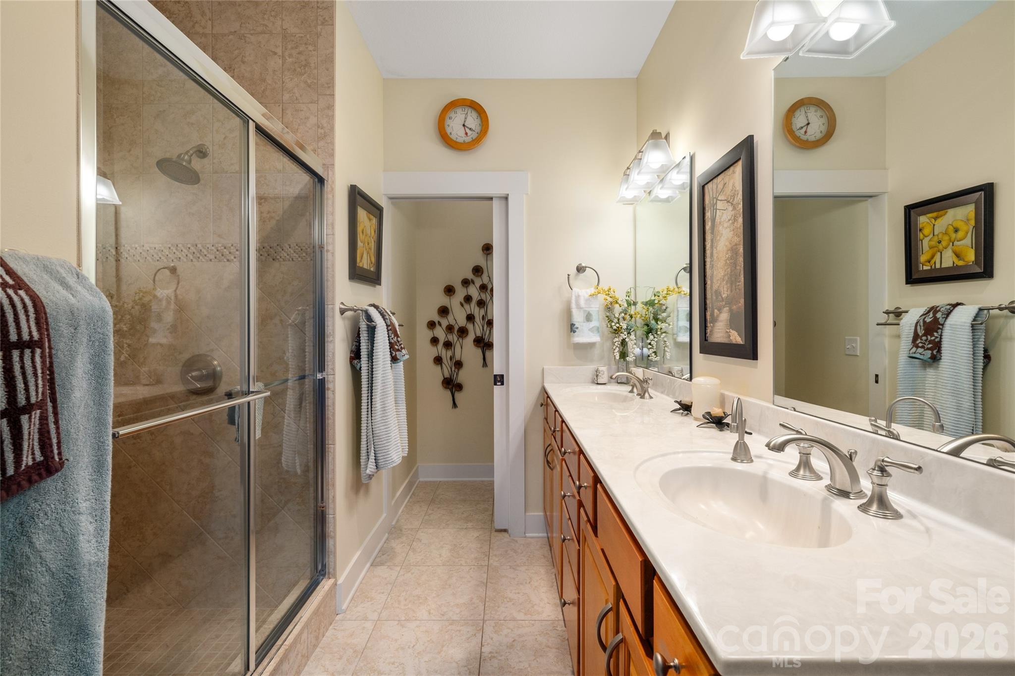 3 Holland Mountain View Property Photo 16