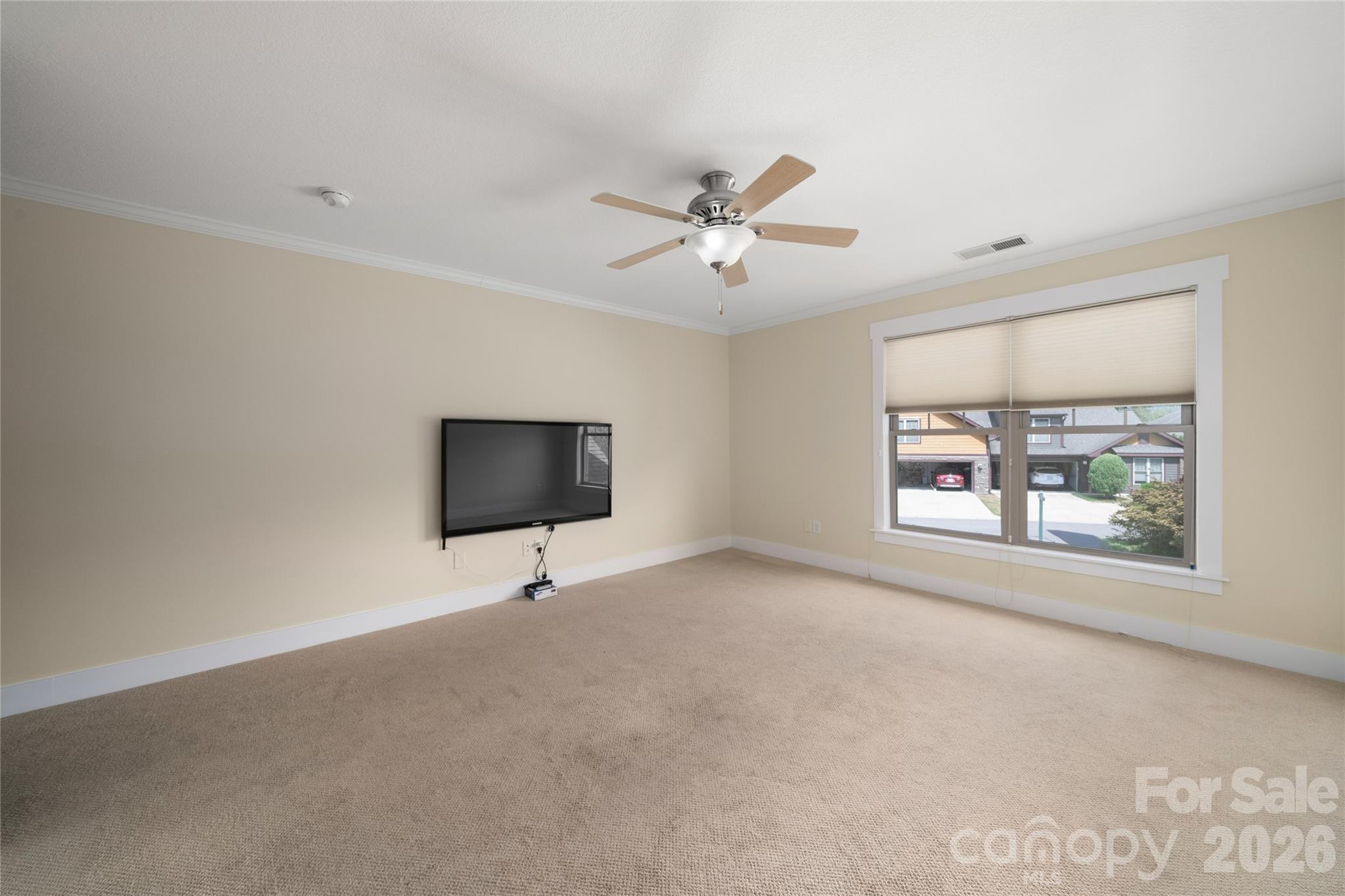 3 Holland Mountain View Property Photo 19