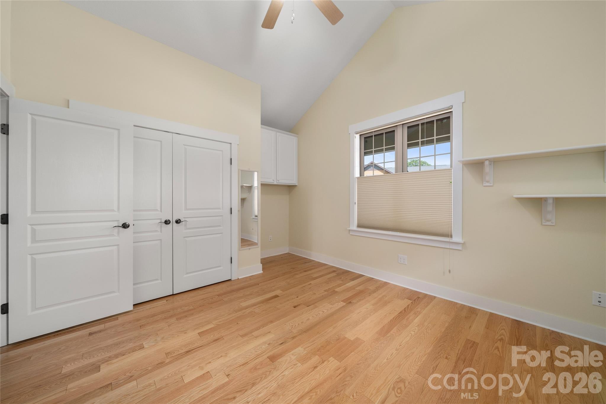 3 Holland Mountain View Property Photo 22