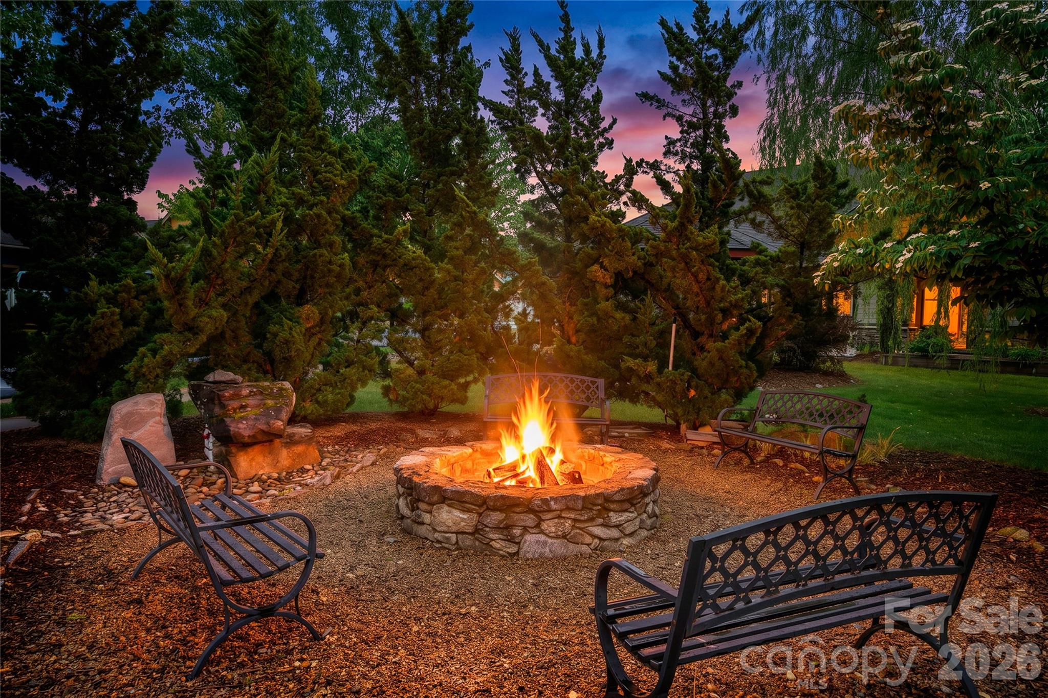 3 Holland Mountain View Property Photo 29
