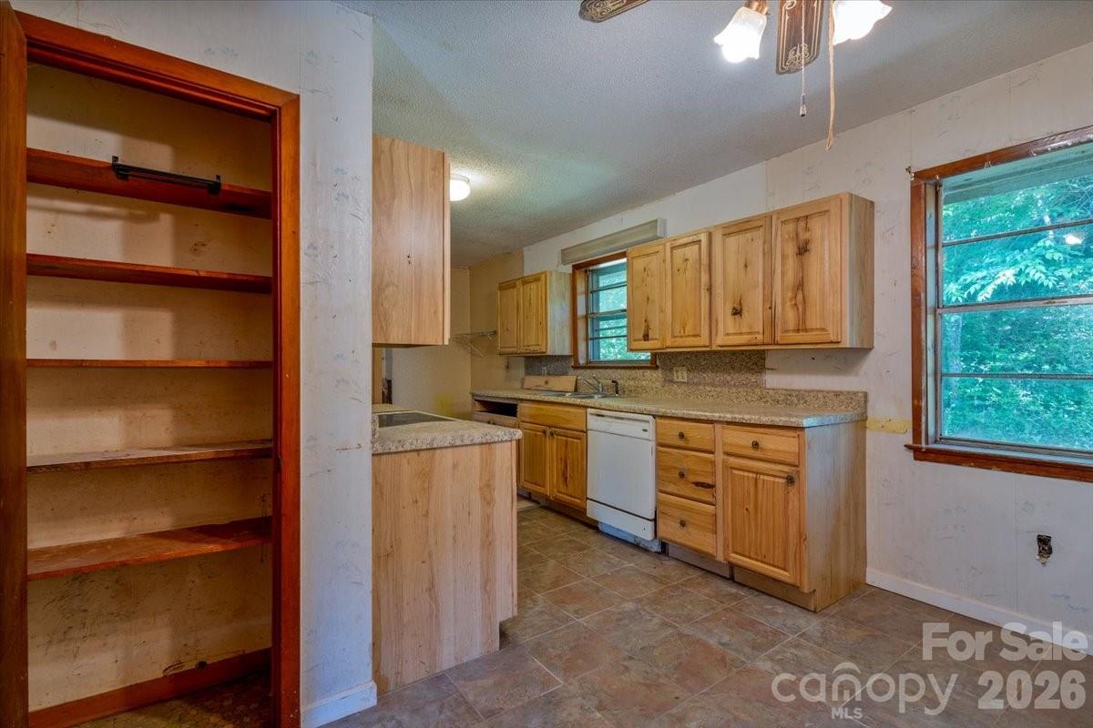 156 Old Sweetwater Road Property Photo 10