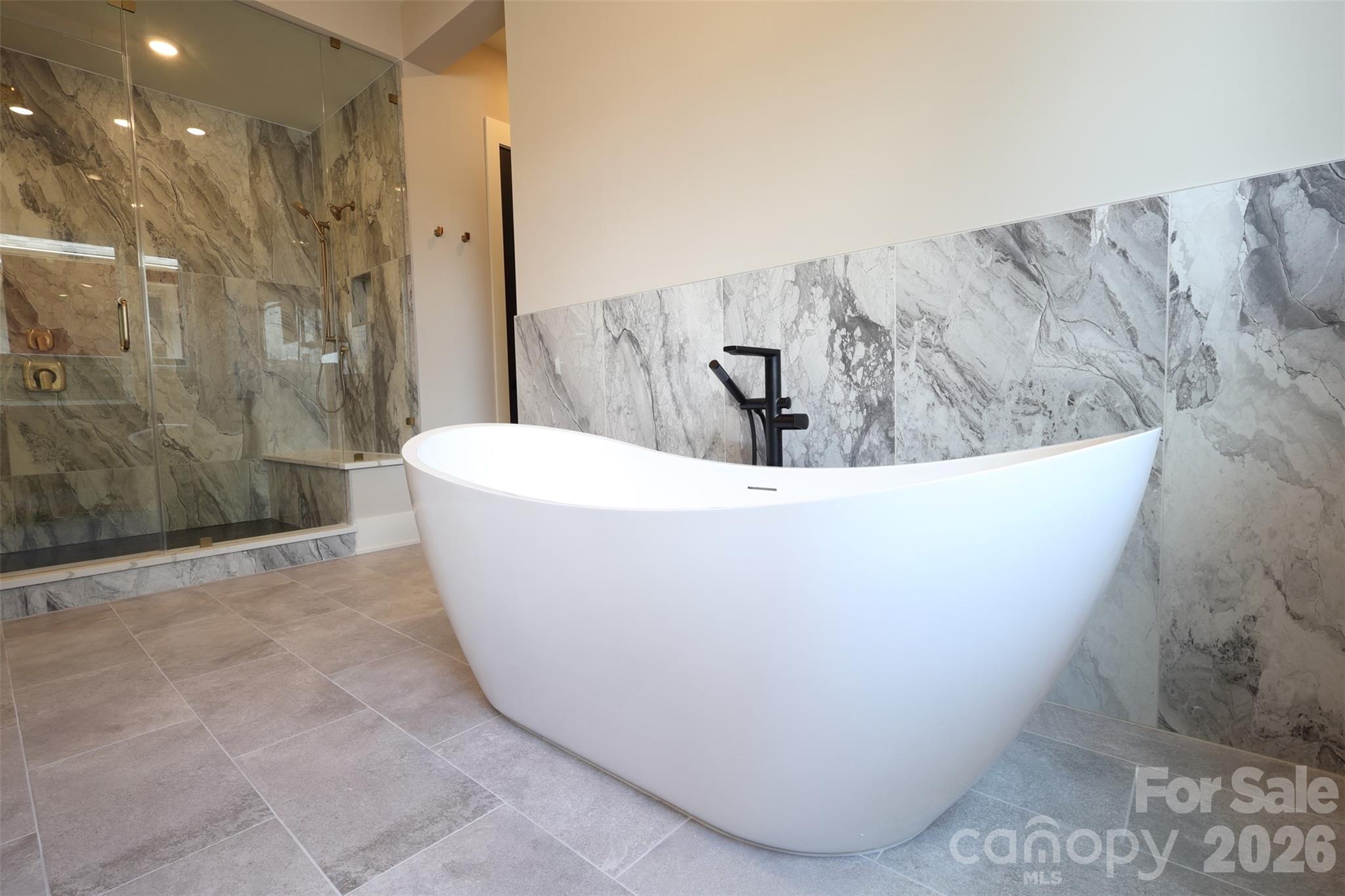 442 Sylvania Avenue Property Photo 20