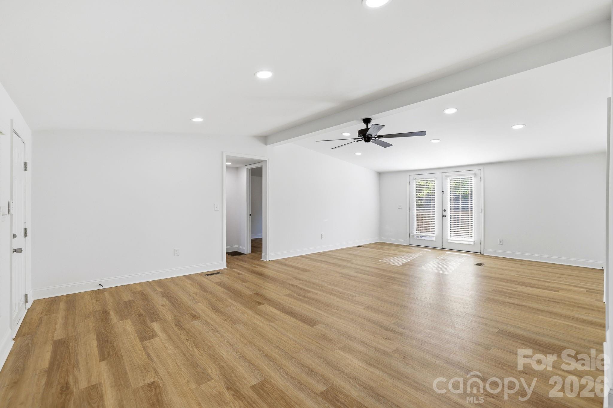 9644 Blackwelder Road Property Photo 6