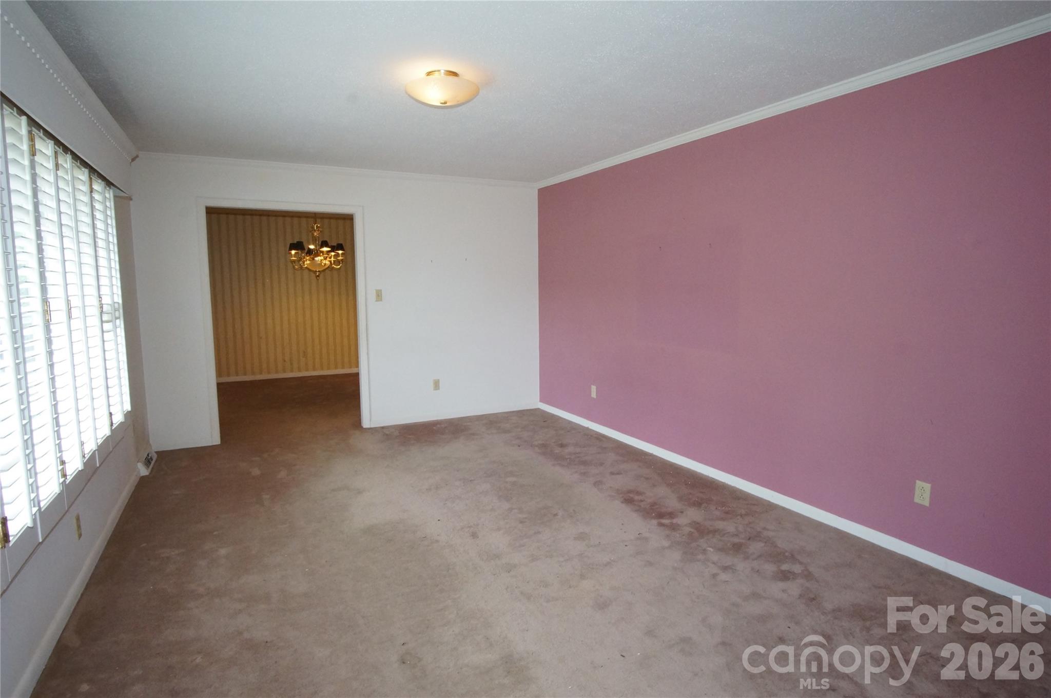 714 Crestmont Drive Property Photo 13