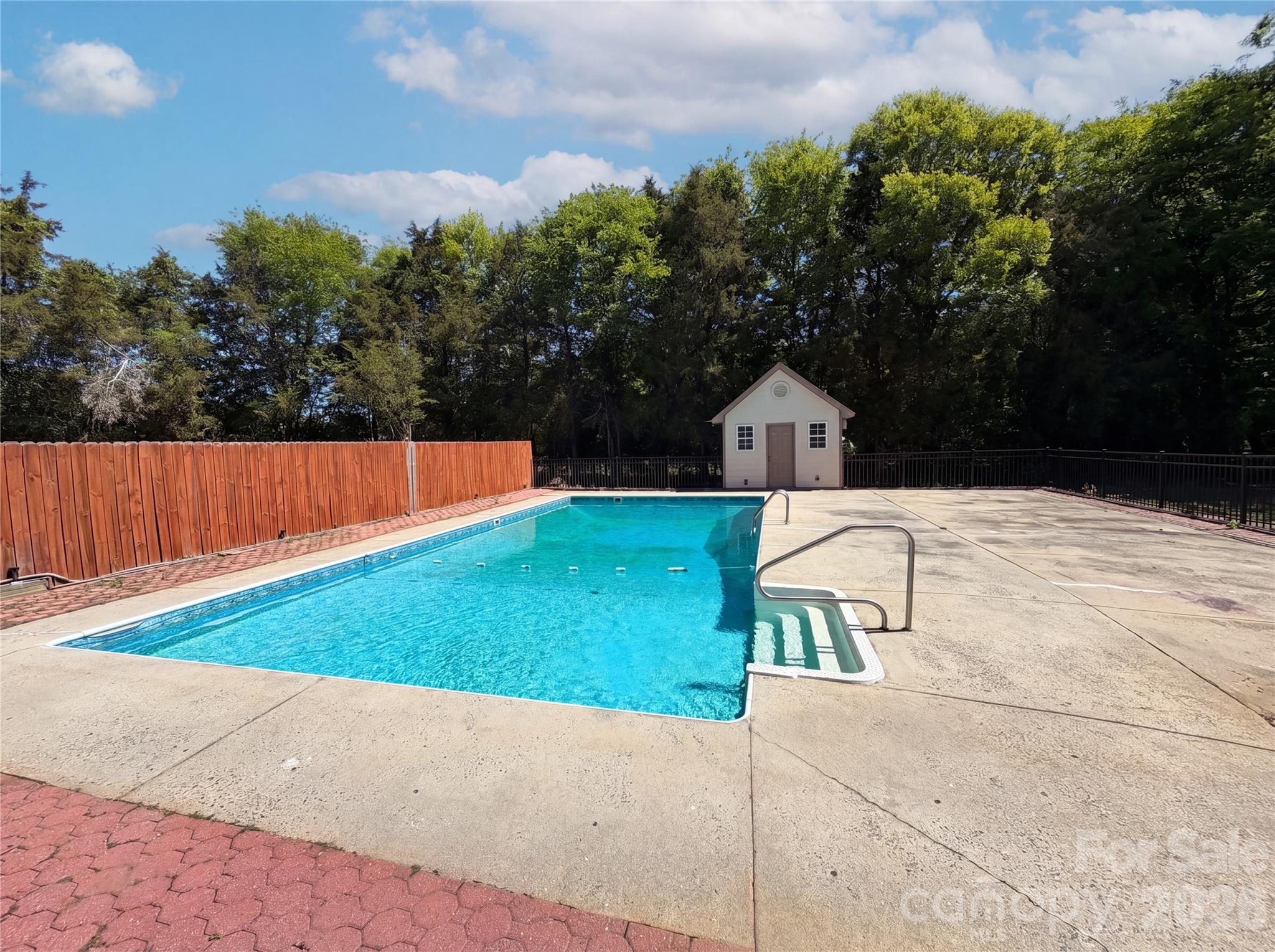 8400 Chestnut Oak Court Property Photo 27
