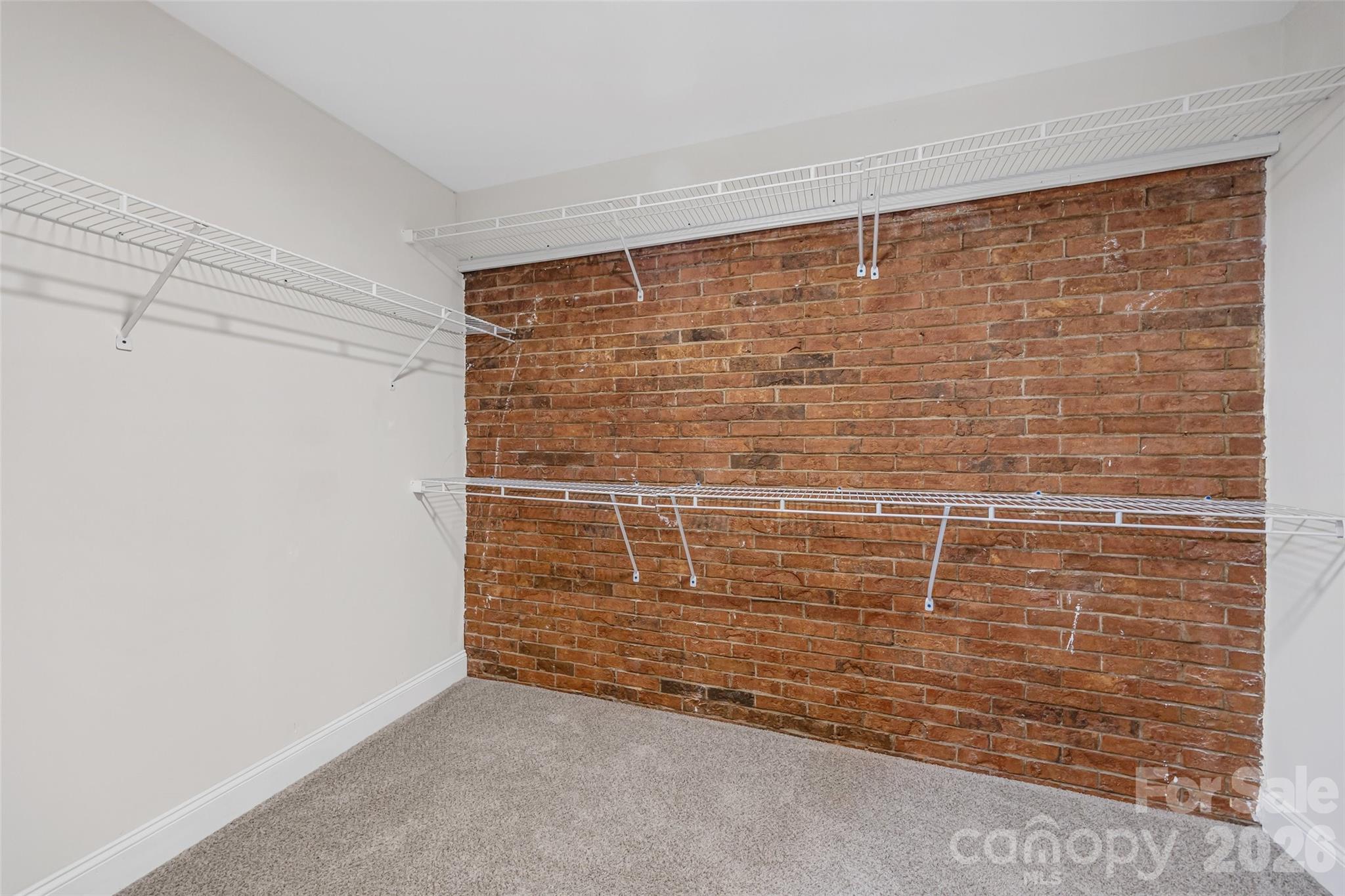 2111 Shalimar Drive Property Photo 16