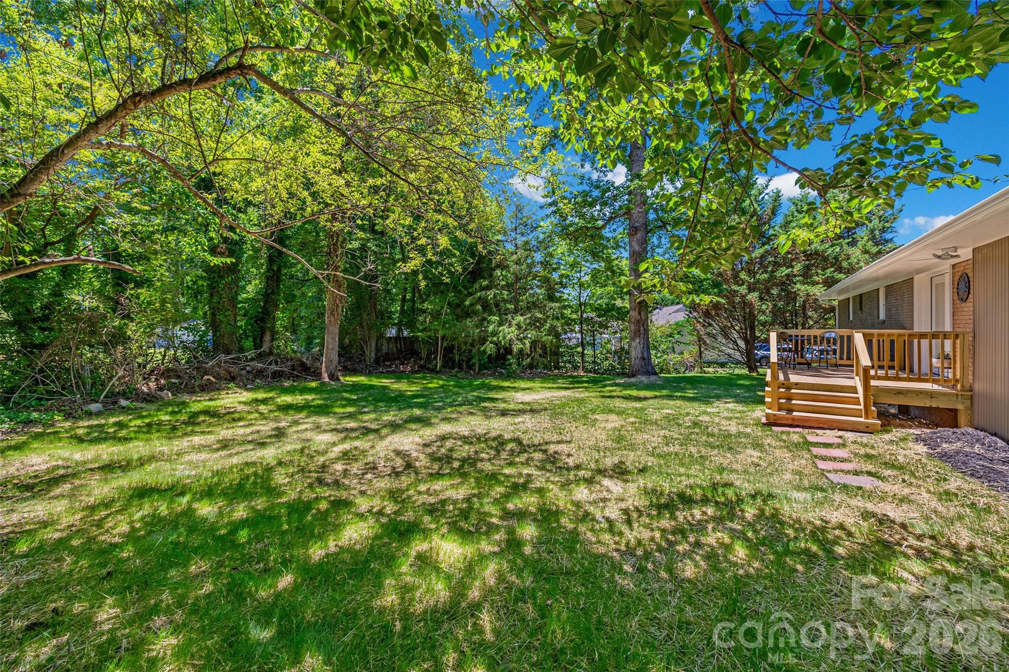 2111 Shalimar Drive Property Photo 26