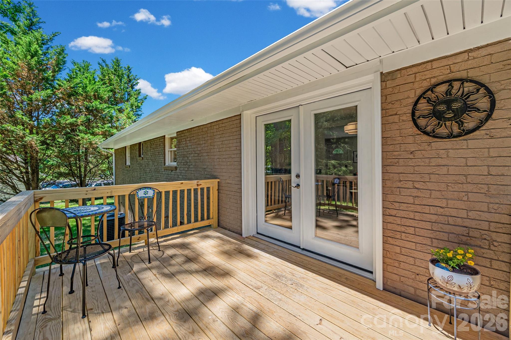 2111 Shalimar Drive Property Photo 27