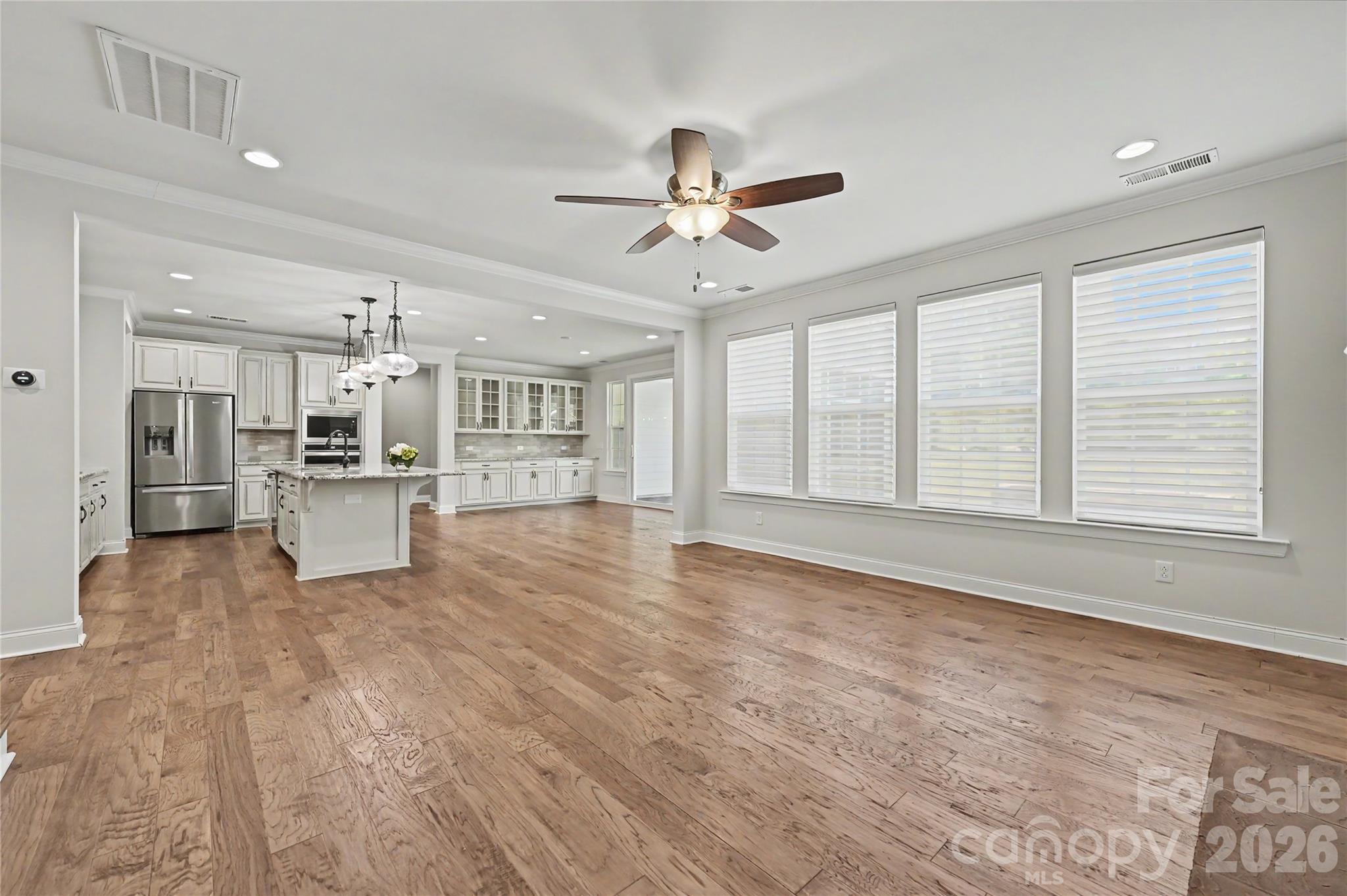 17306 Saranita Lane Property Photo 8