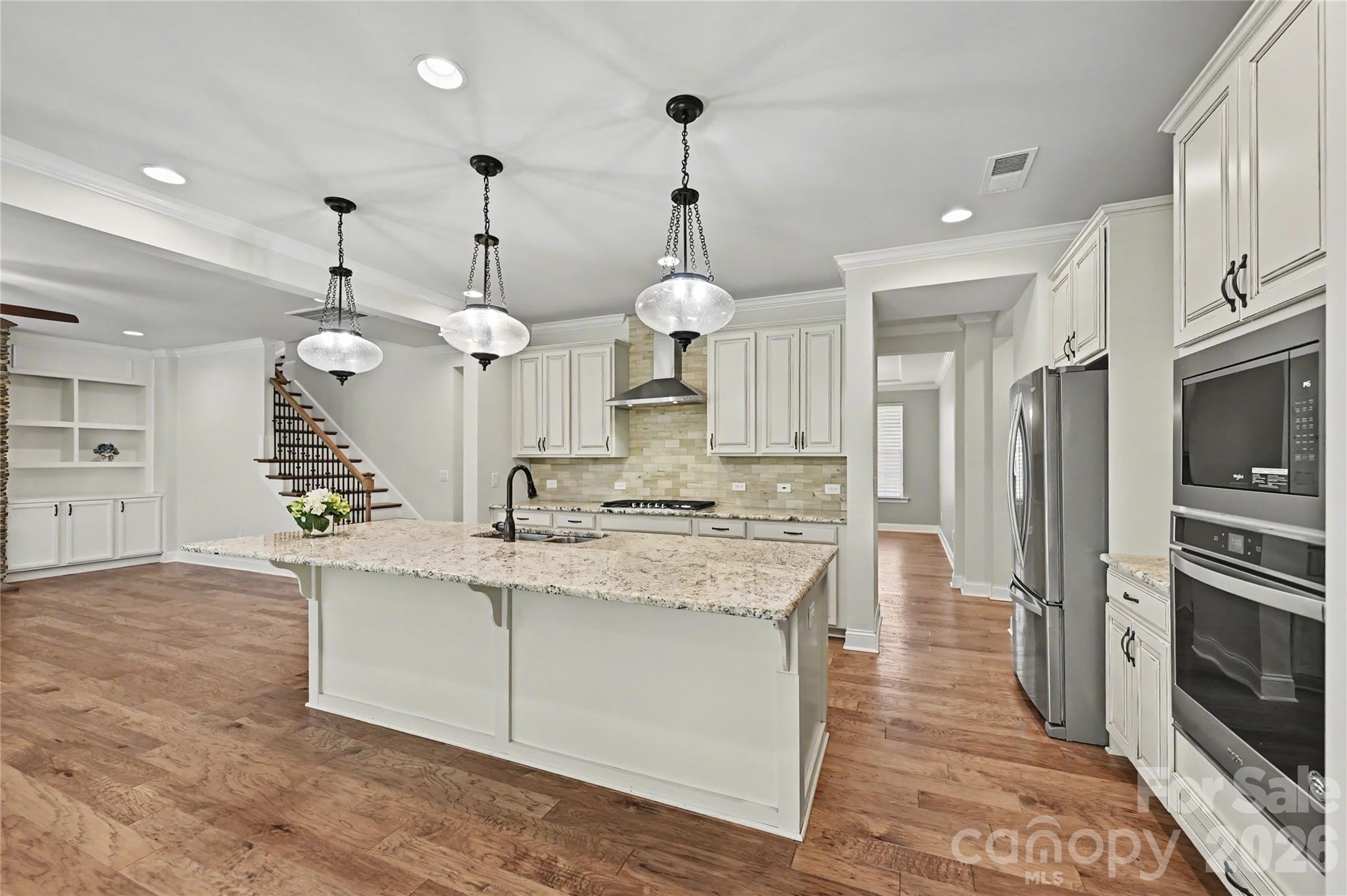 17306 Saranita Lane Property Photo 12