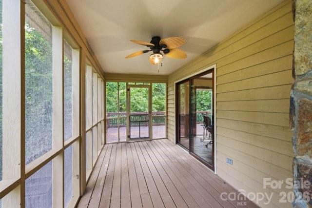 4013 Carlton Drive 1 Property Photo 39