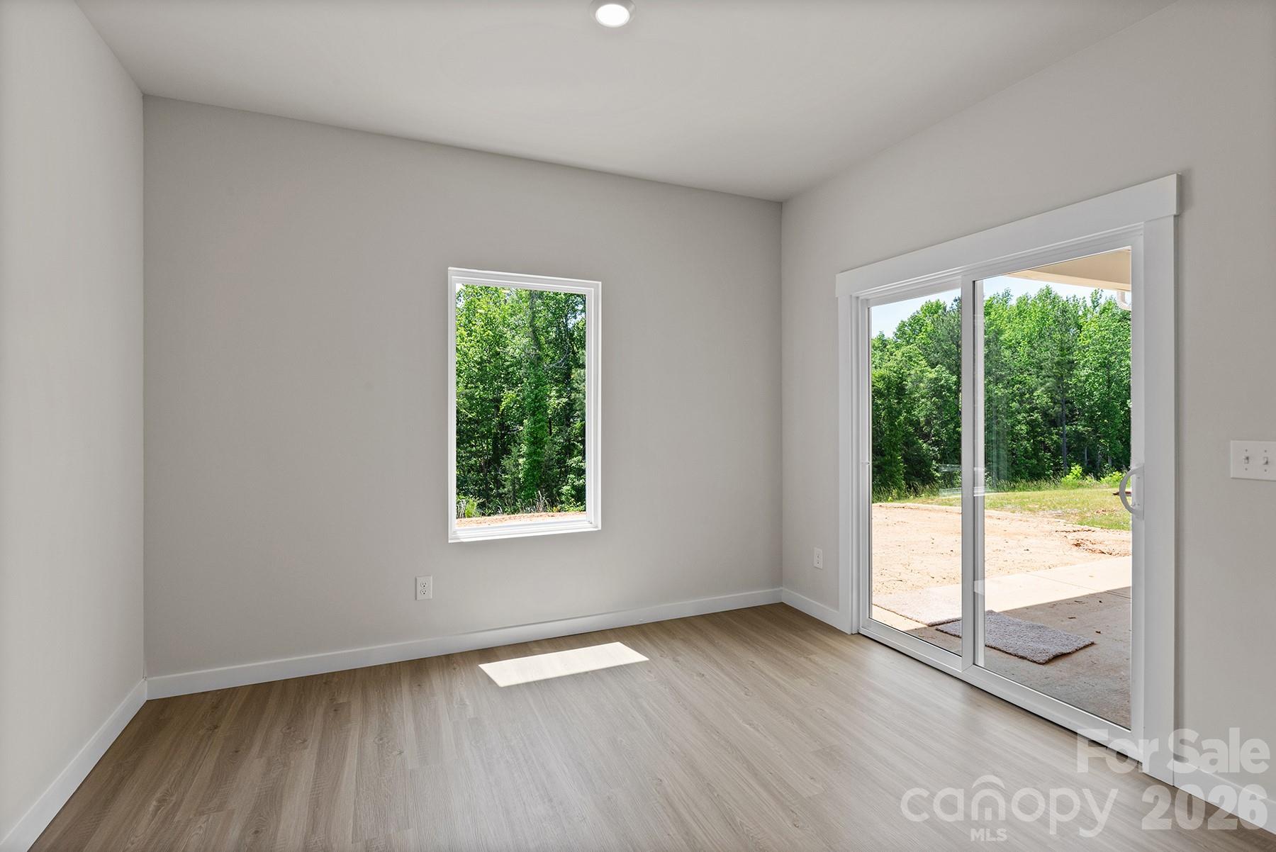710 Willow Estates Drive Property Photo 11