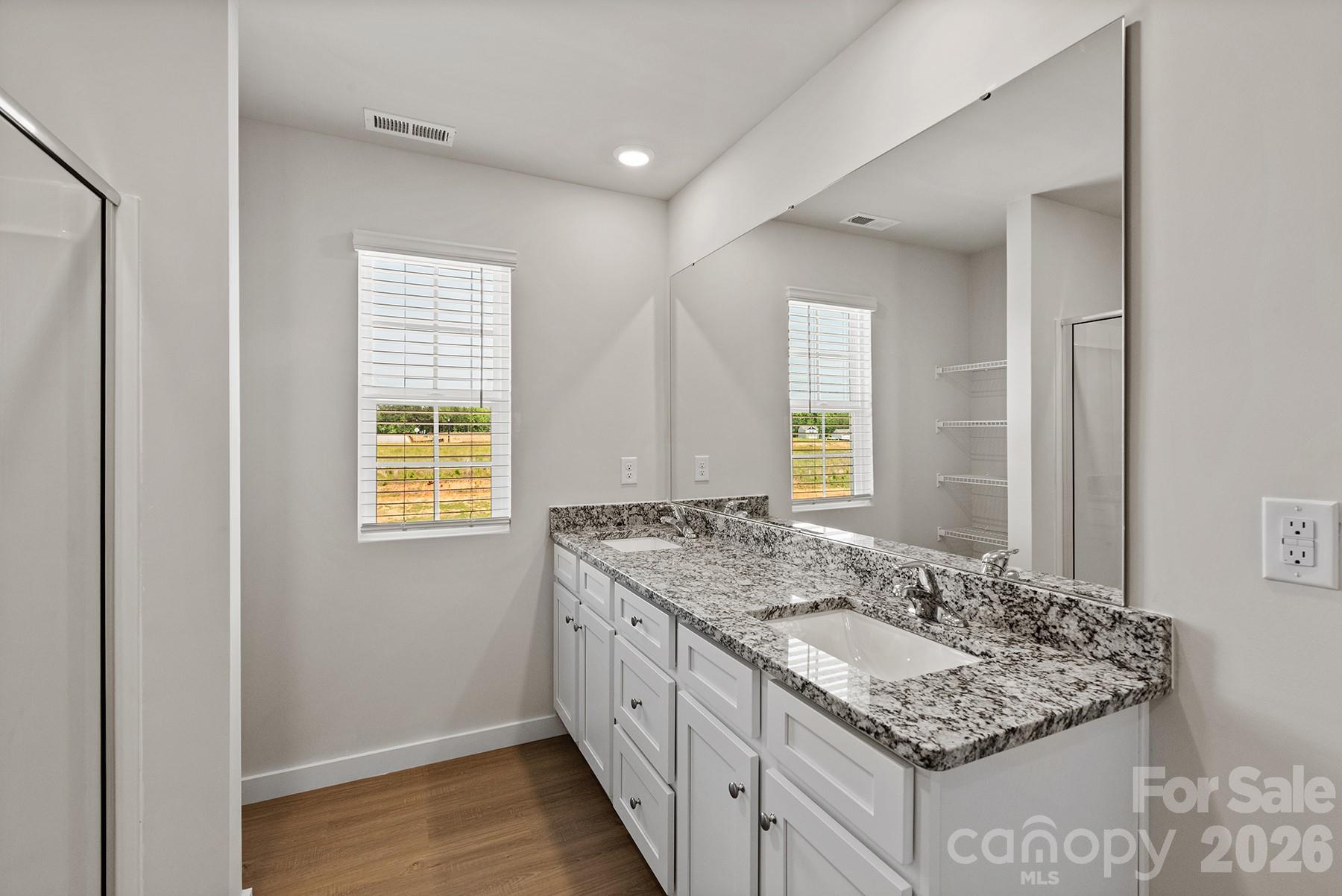 710 Willow Estates Drive Property Photo 14