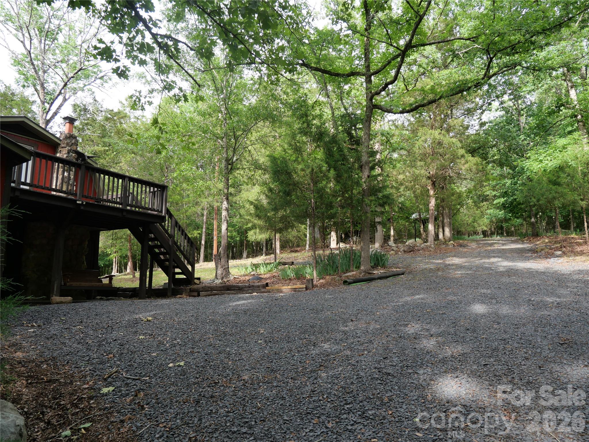 416 Lake Shore Drive Property Photo 10