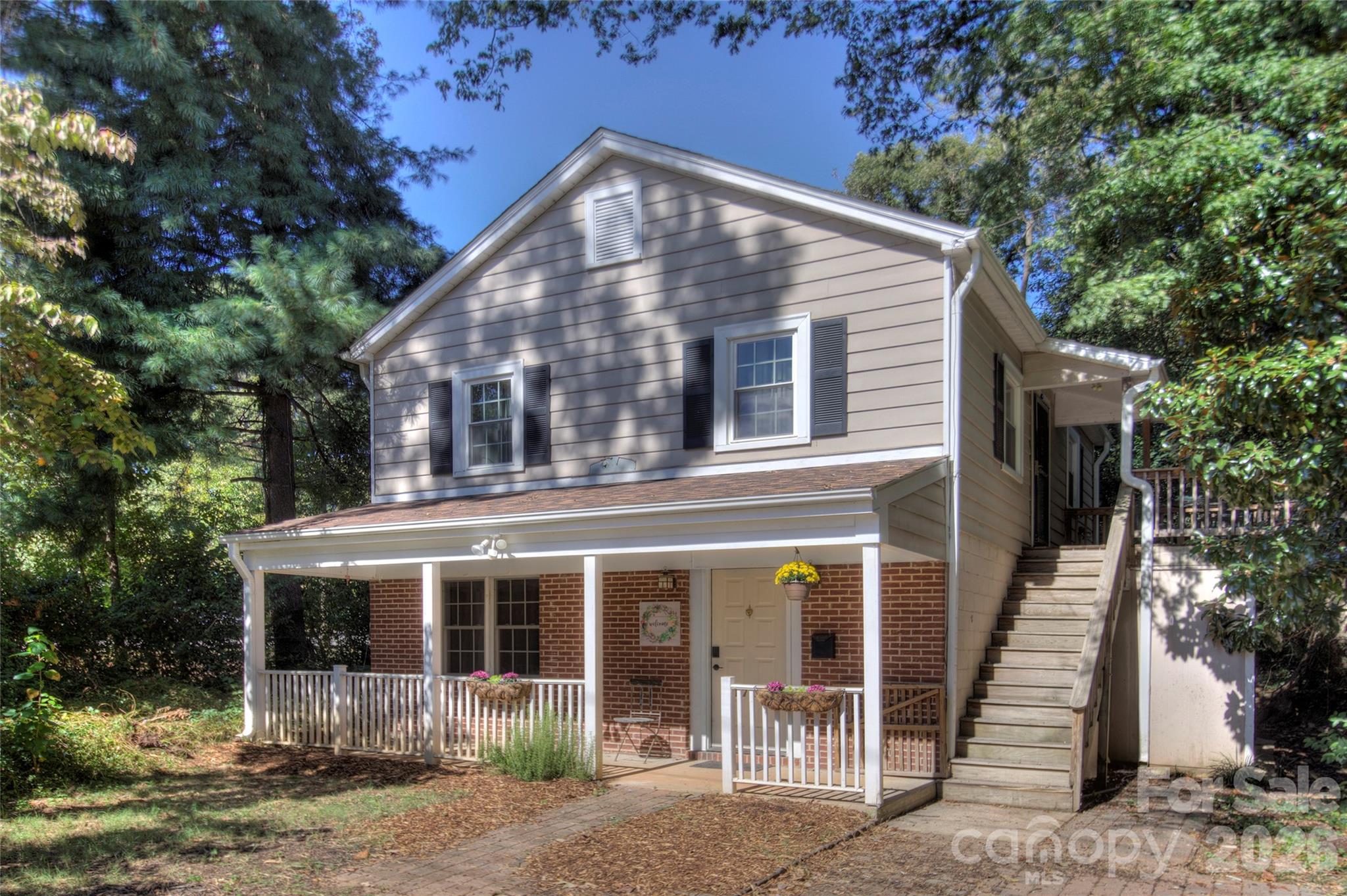 1717 Hamorton Place Property Photo 1