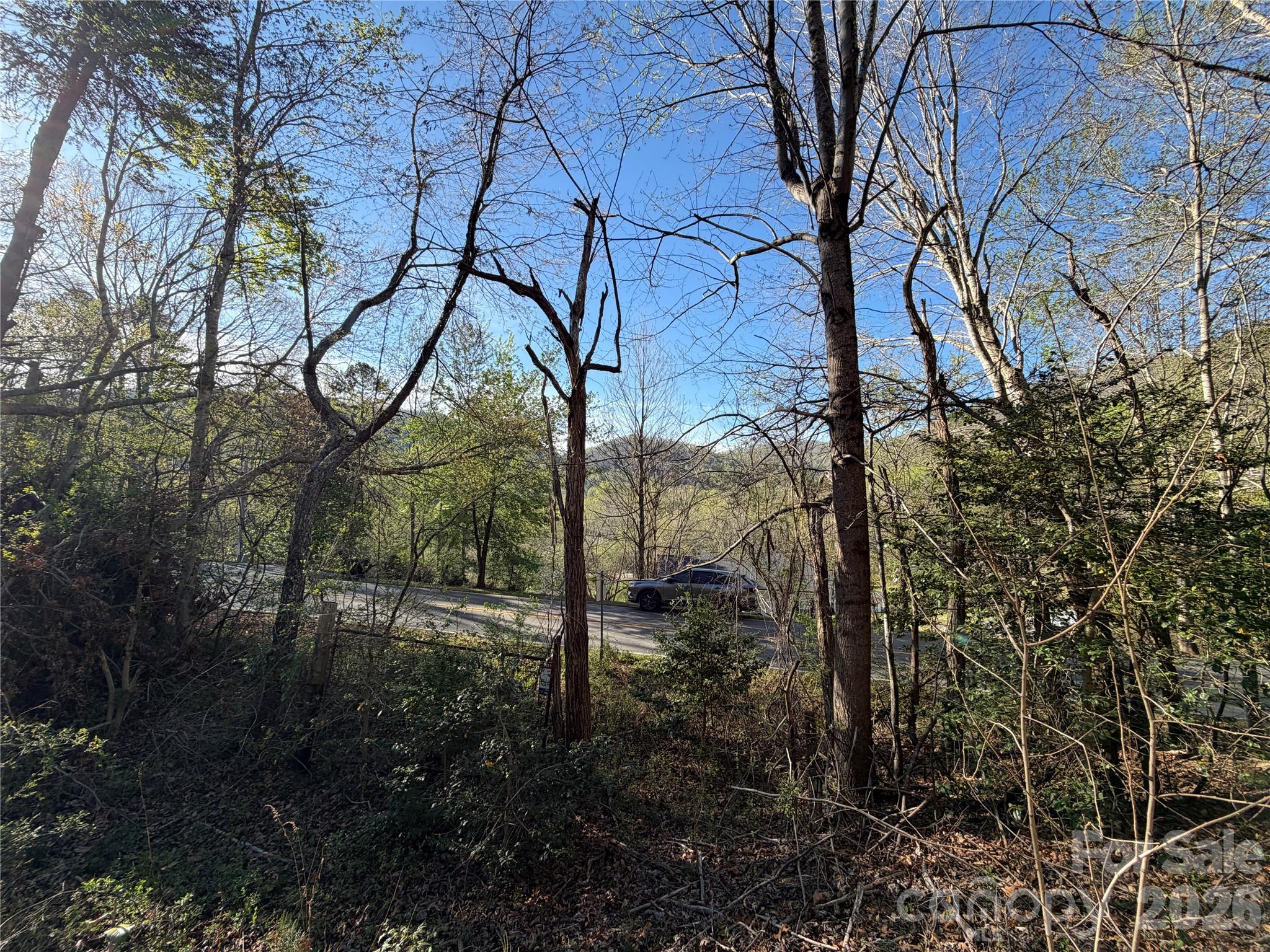219 Bee Ridge Road Property Photo 6