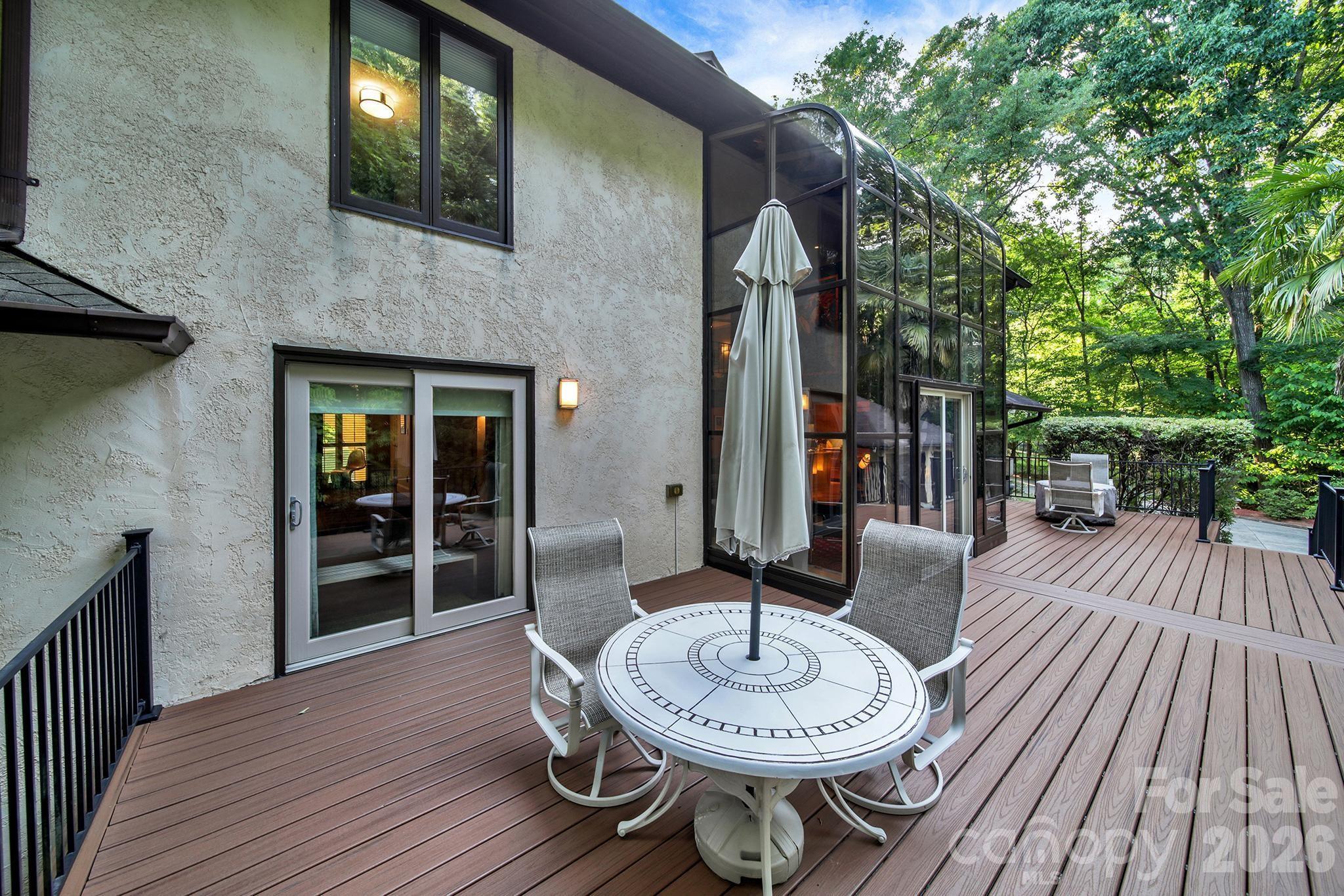 6512 Carmel Hills Drive Property Photo 11