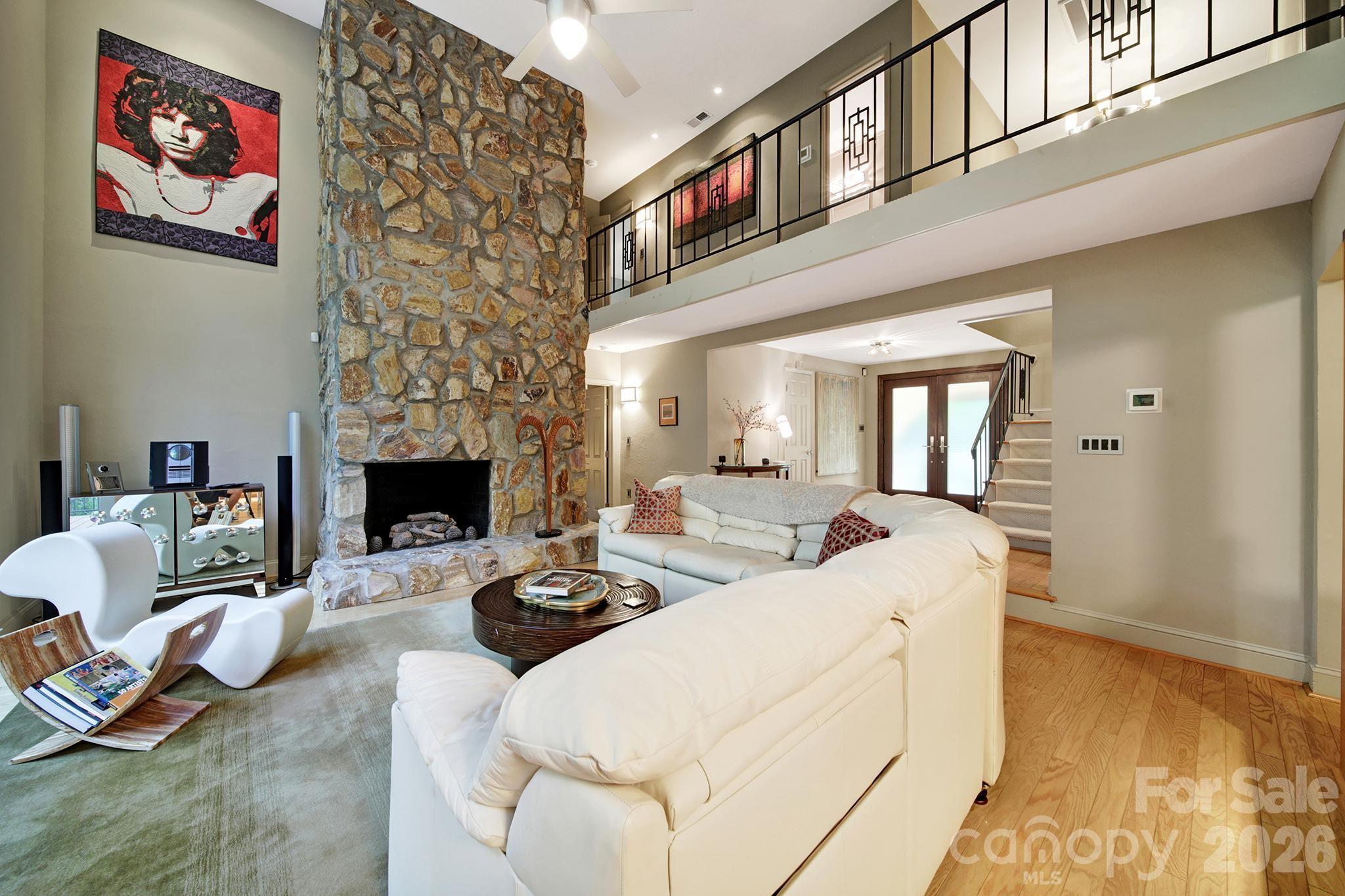 6512 Carmel Hills Drive Property Photo 15