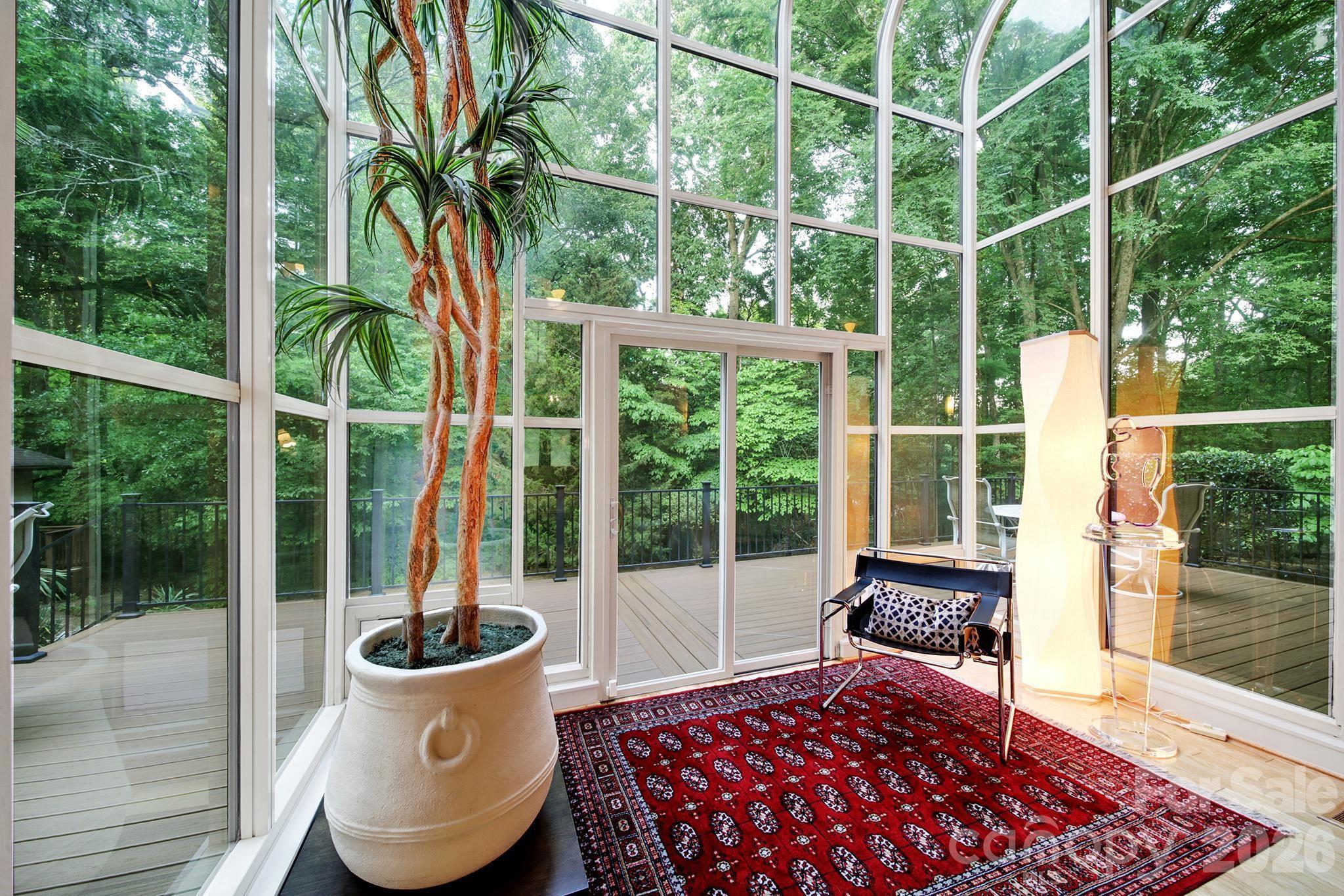 6512 Carmel Hills Drive Property Photo 18