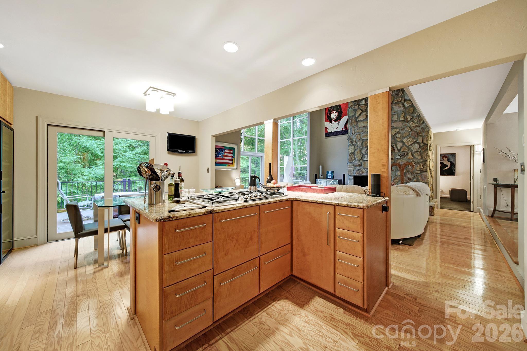 6512 Carmel Hills Drive Property Photo 23