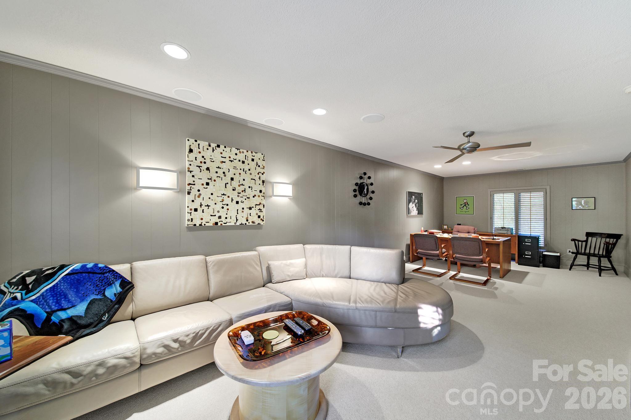 6512 Carmel Hills Drive Property Photo 37