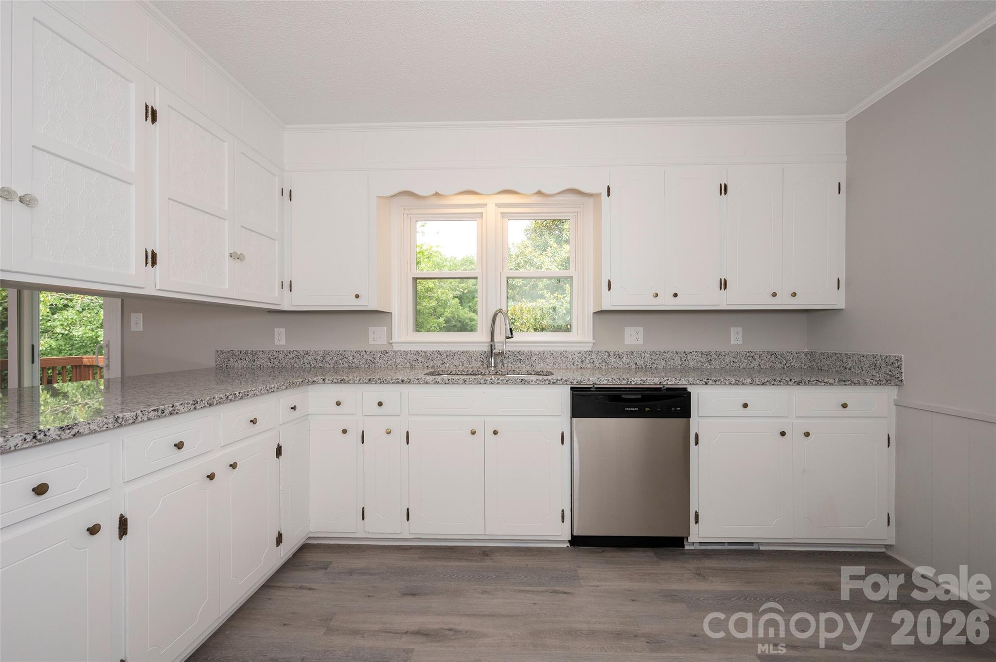 107 Coram Avenue Property Photo 10