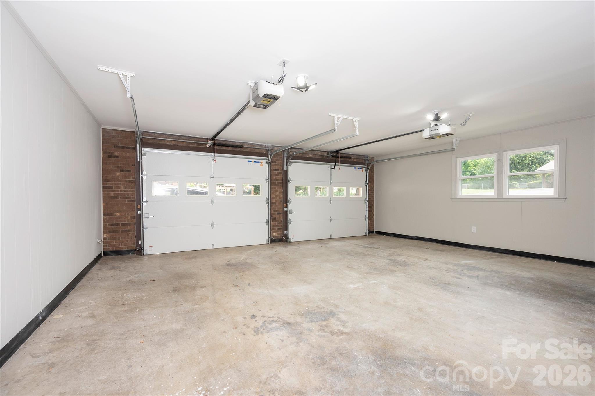 107 Coram Avenue Property Photo 41
