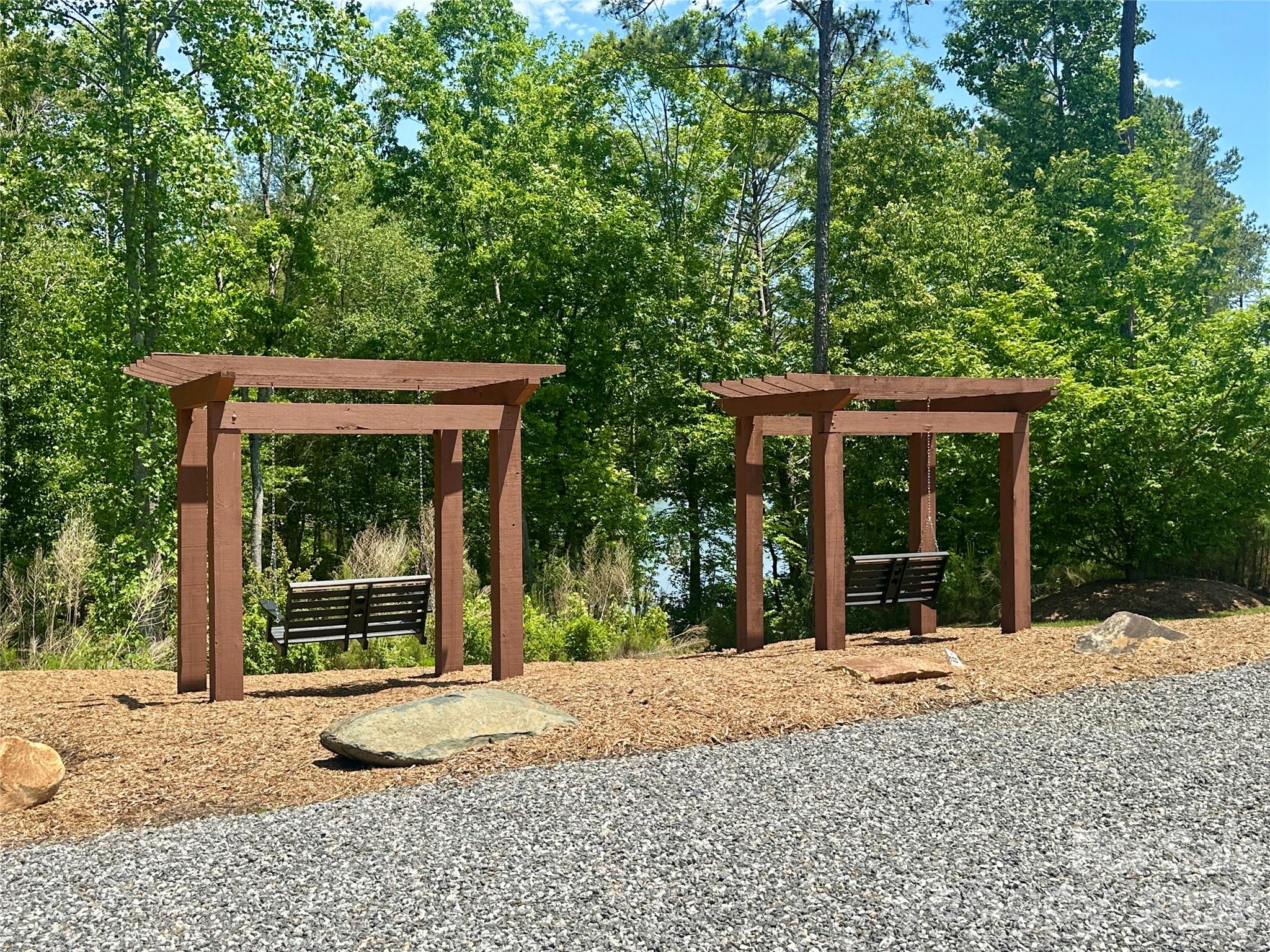 200 Westward Drive Property Photo 3
