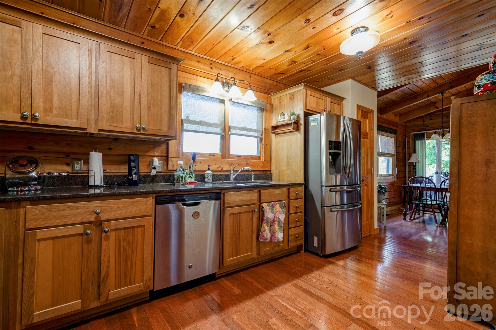 389 Woodgate Drive Property Photo 37