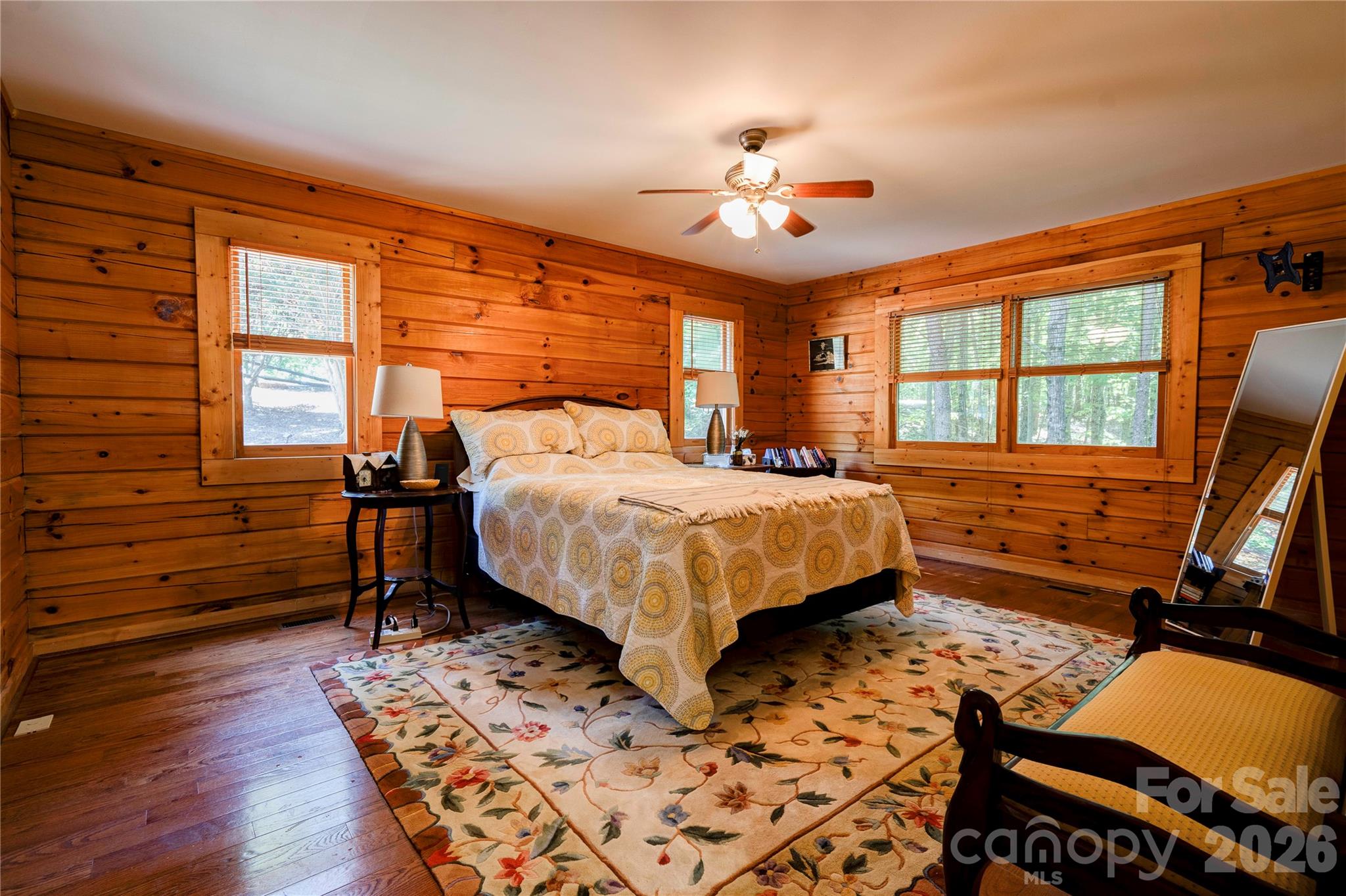 389 Woodgate Drive Property Photo 39
