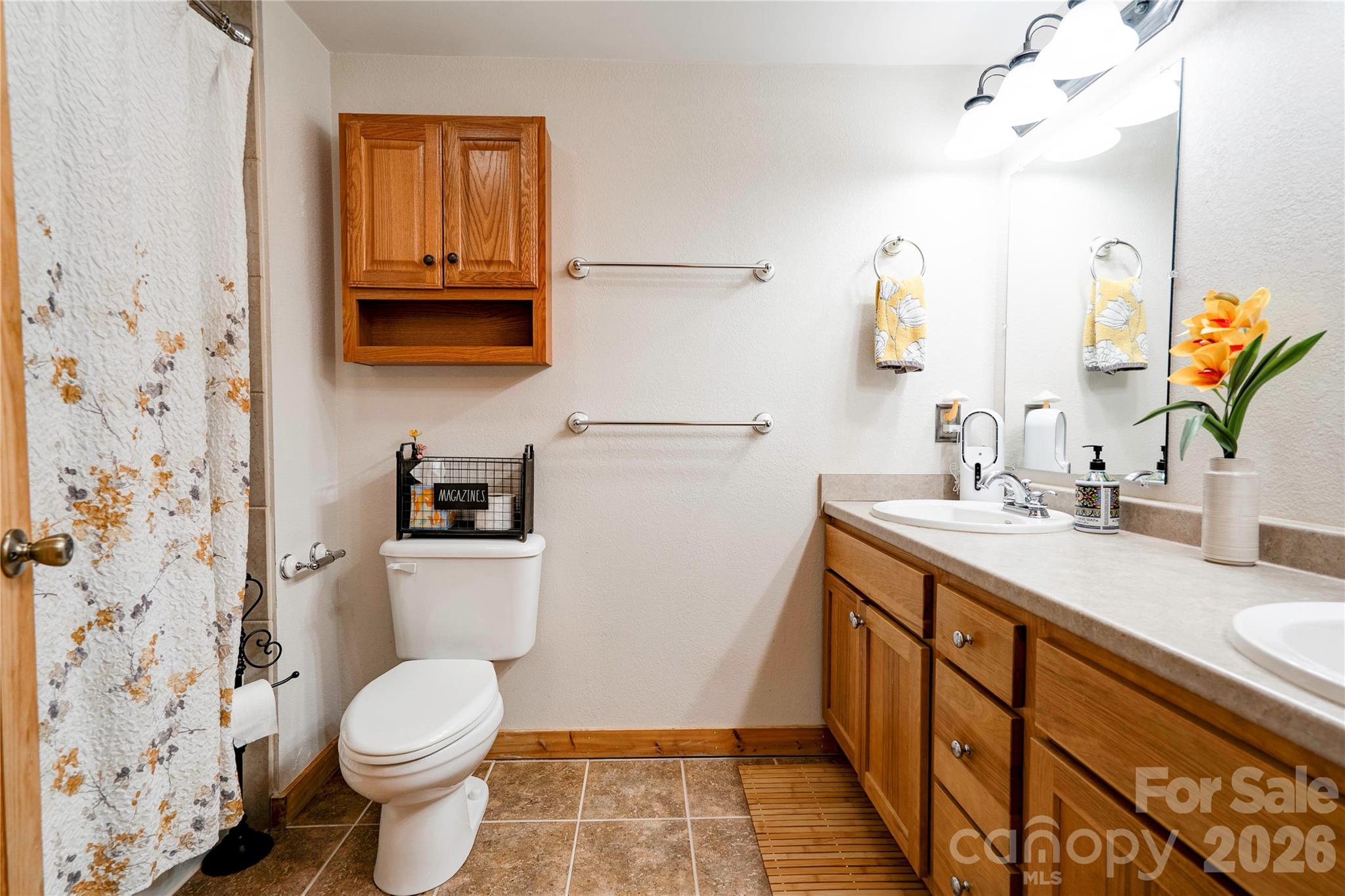 389 Woodgate Drive Property Photo 42