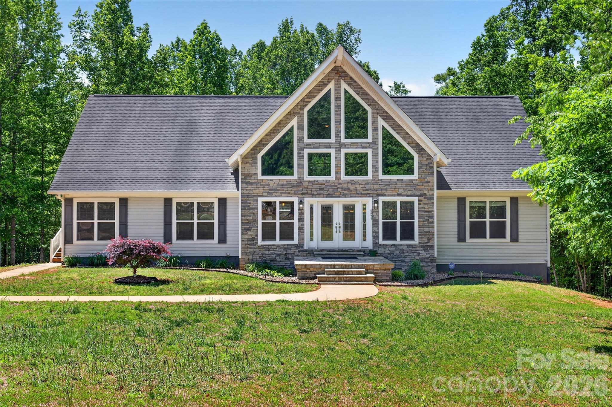2977 Cabin Creek Drive Property Photo 1