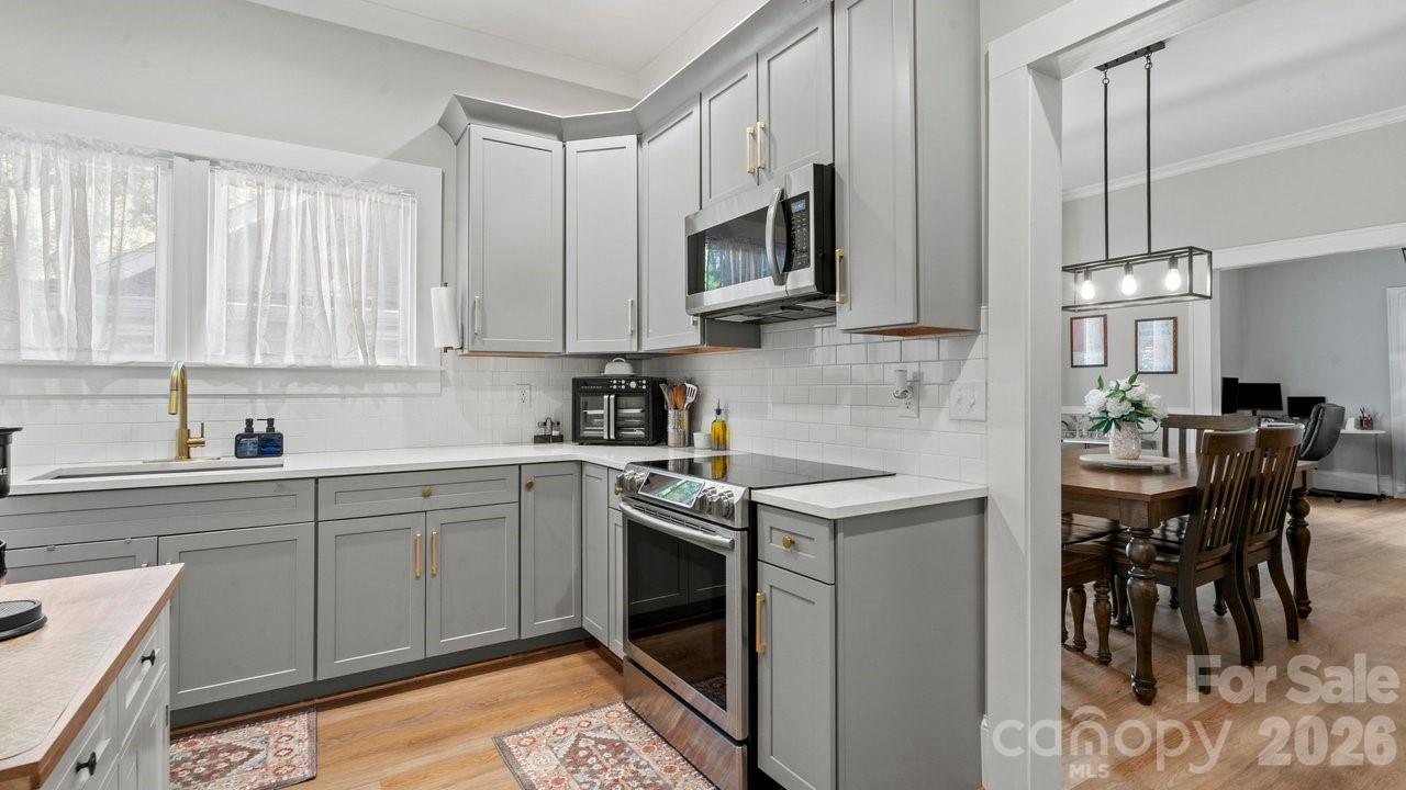 413 W 5th Avenue Property Photo 9