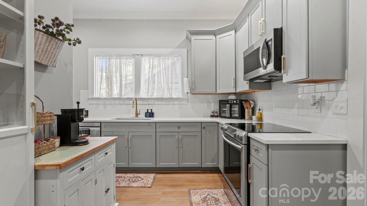 413 W 5th Avenue Property Photo 10