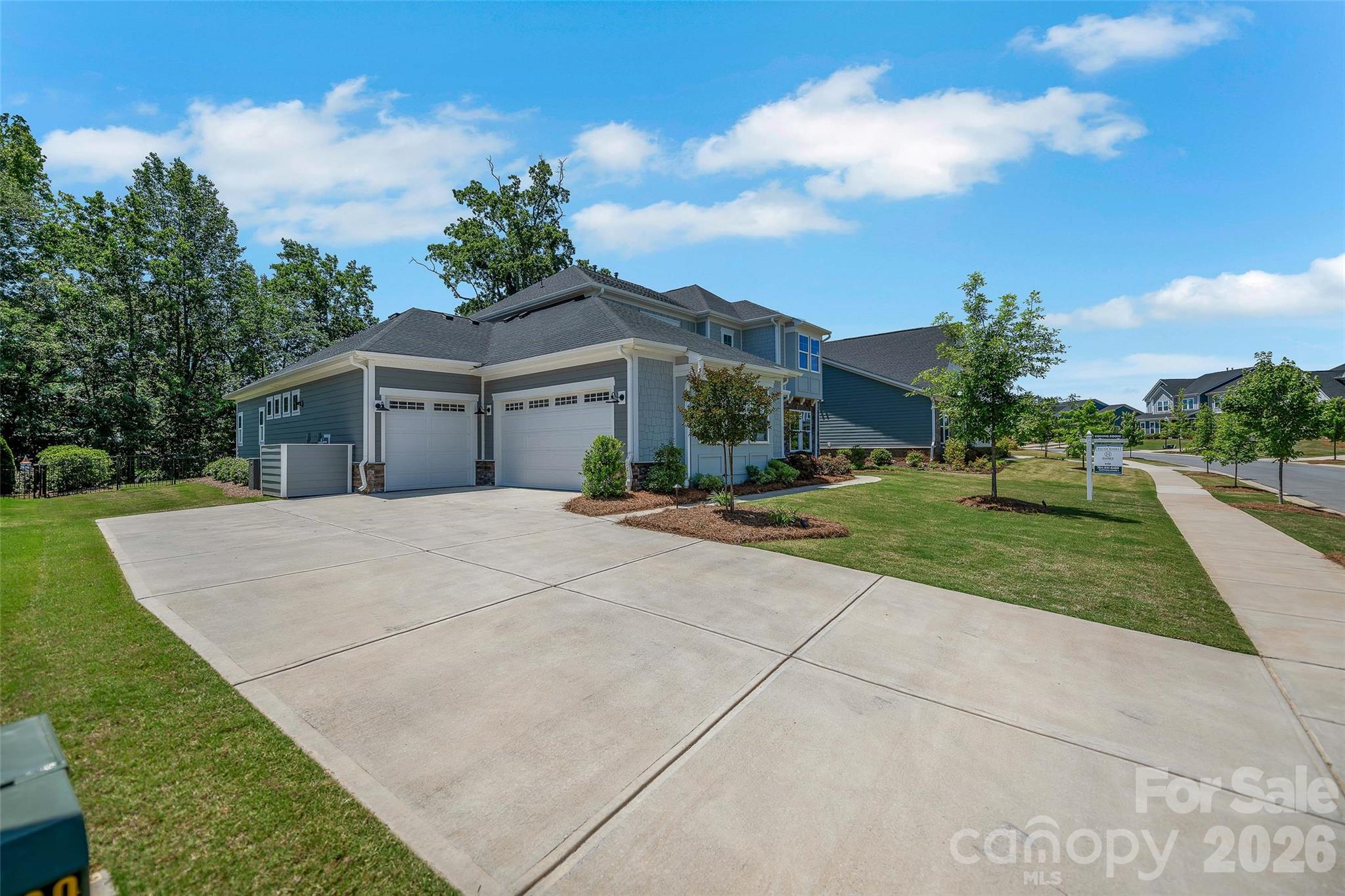223 Lanyard Lane Property Photo 37