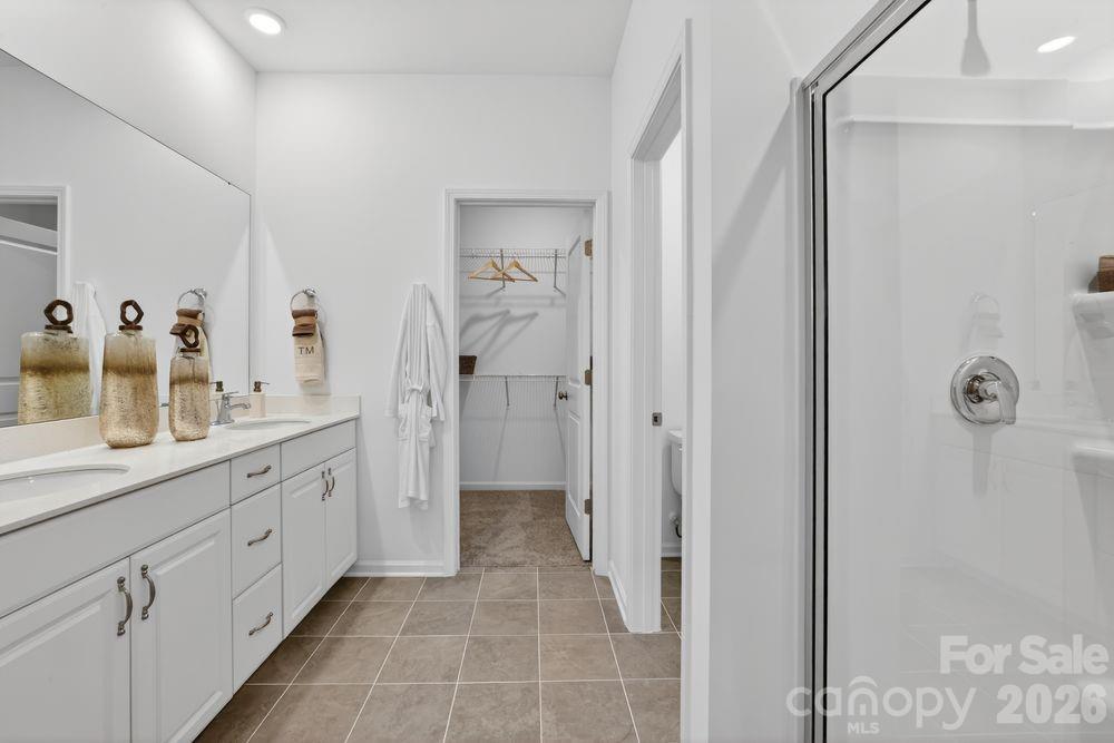 407 Silver Birch Court Property Photo 17