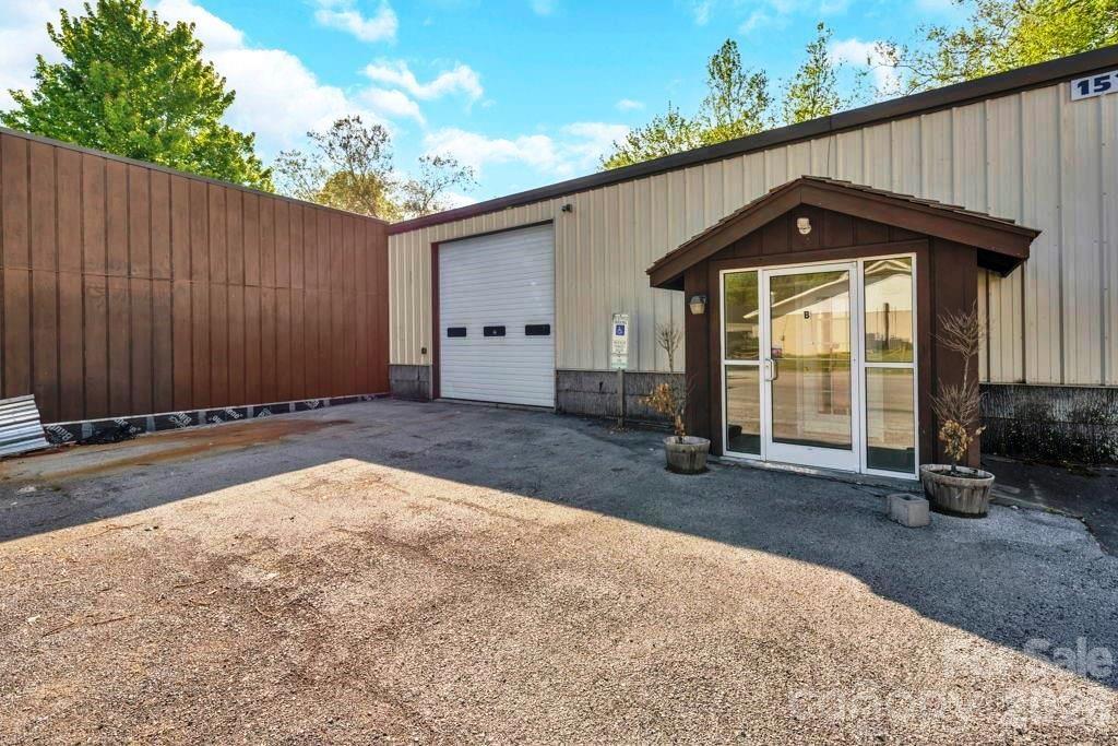 151 H O Aldridge Road A, B Property Photo 4